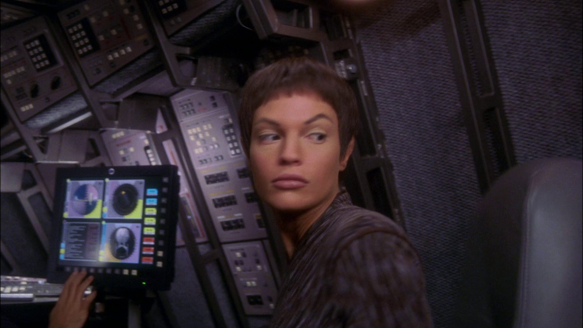 extant_StarTrek_ENT_1x24-DesertCrossing_3519.jpg