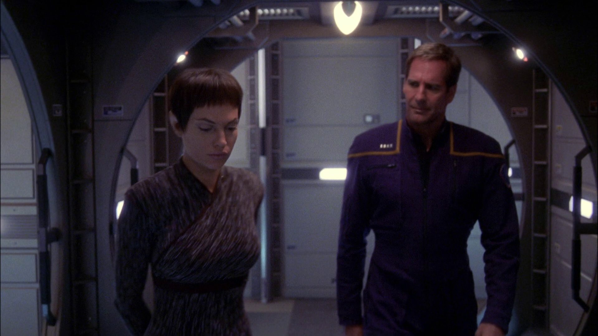 extant_StarTrek_ENT_1x24-DesertCrossing_3643.jpg