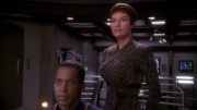 extant_StarTrek_ENT_1x24-DesertCrossing_0950.jpg