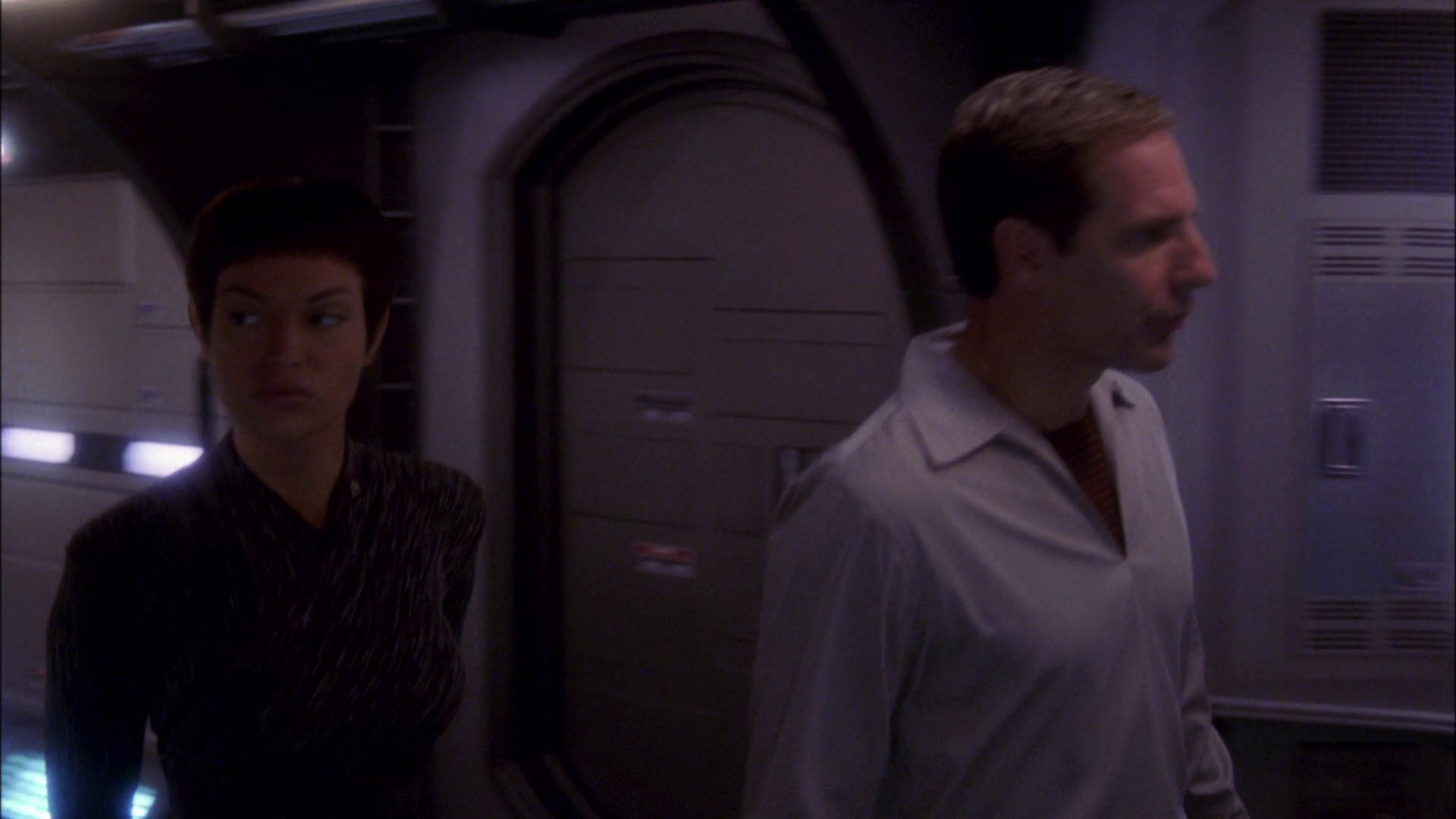extant_StarTrek_ENT_1x25-TwoDaysAndTwoNights_0036.jpg