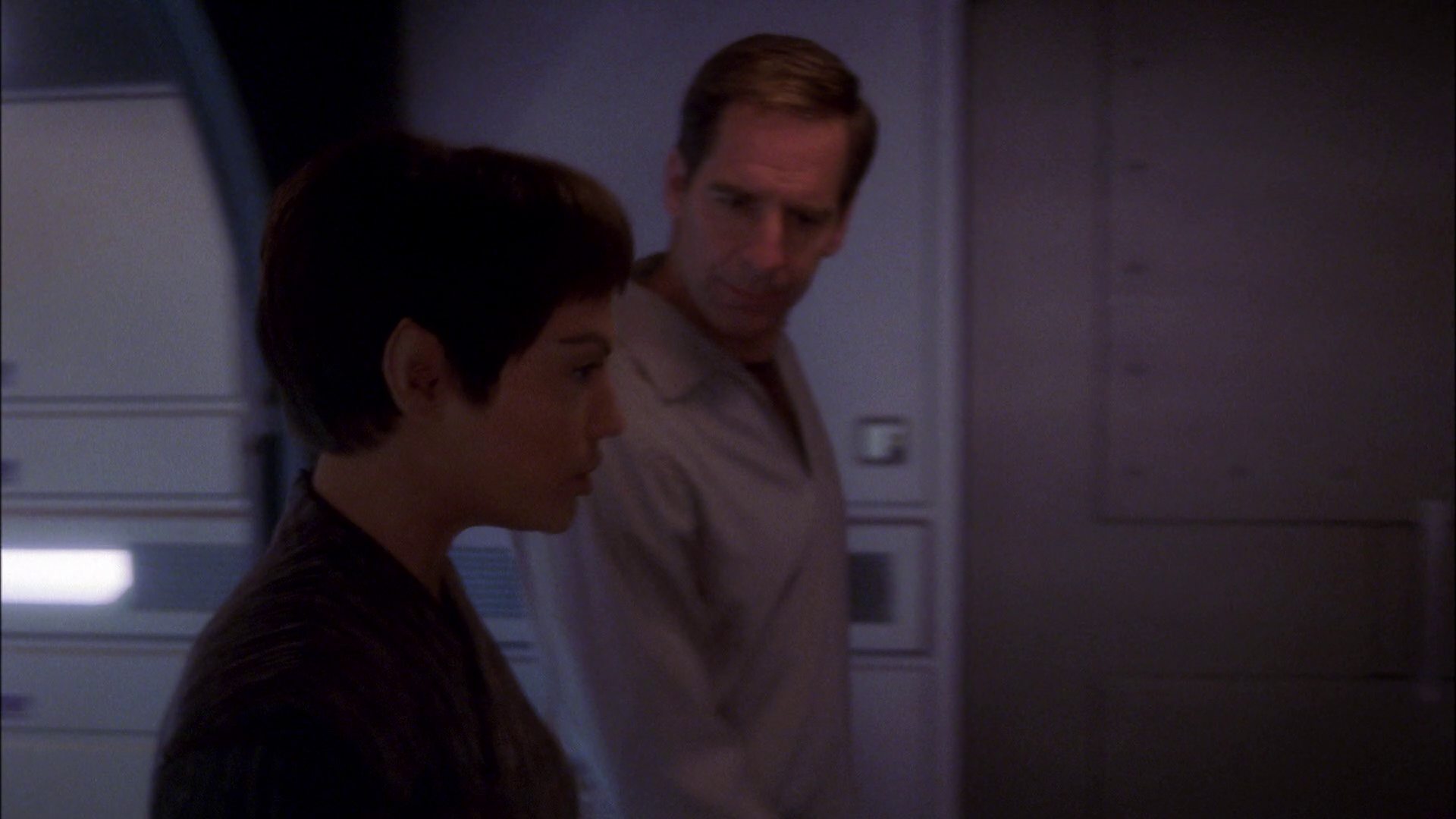 extant_StarTrek_ENT_1x25-TwoDaysAndTwoNights_0047.jpg