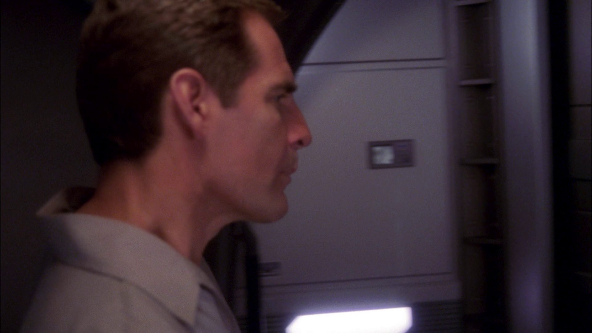 extant_StarTrek_ENT_1x25-TwoDaysAndTwoNights_0050.jpg