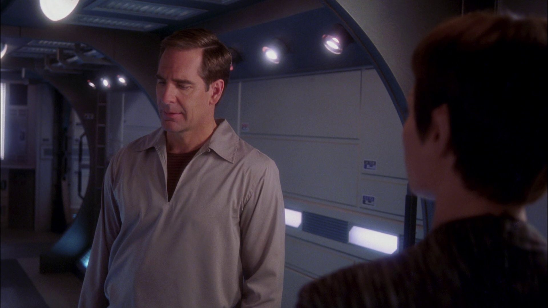 extant_StarTrek_ENT_1x25-TwoDaysAndTwoNights_0057.jpg
