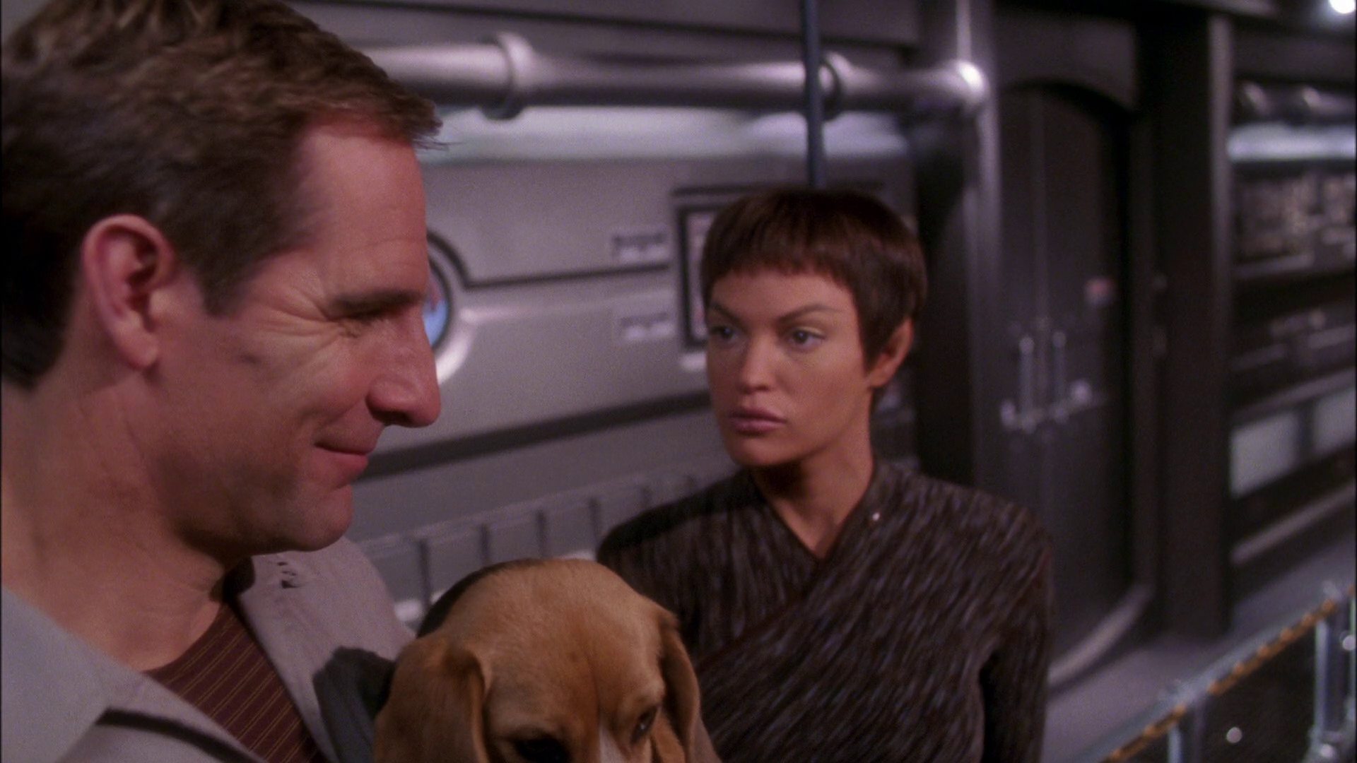 extant_StarTrek_ENT_1x25-TwoDaysAndTwoNights_0117.jpg