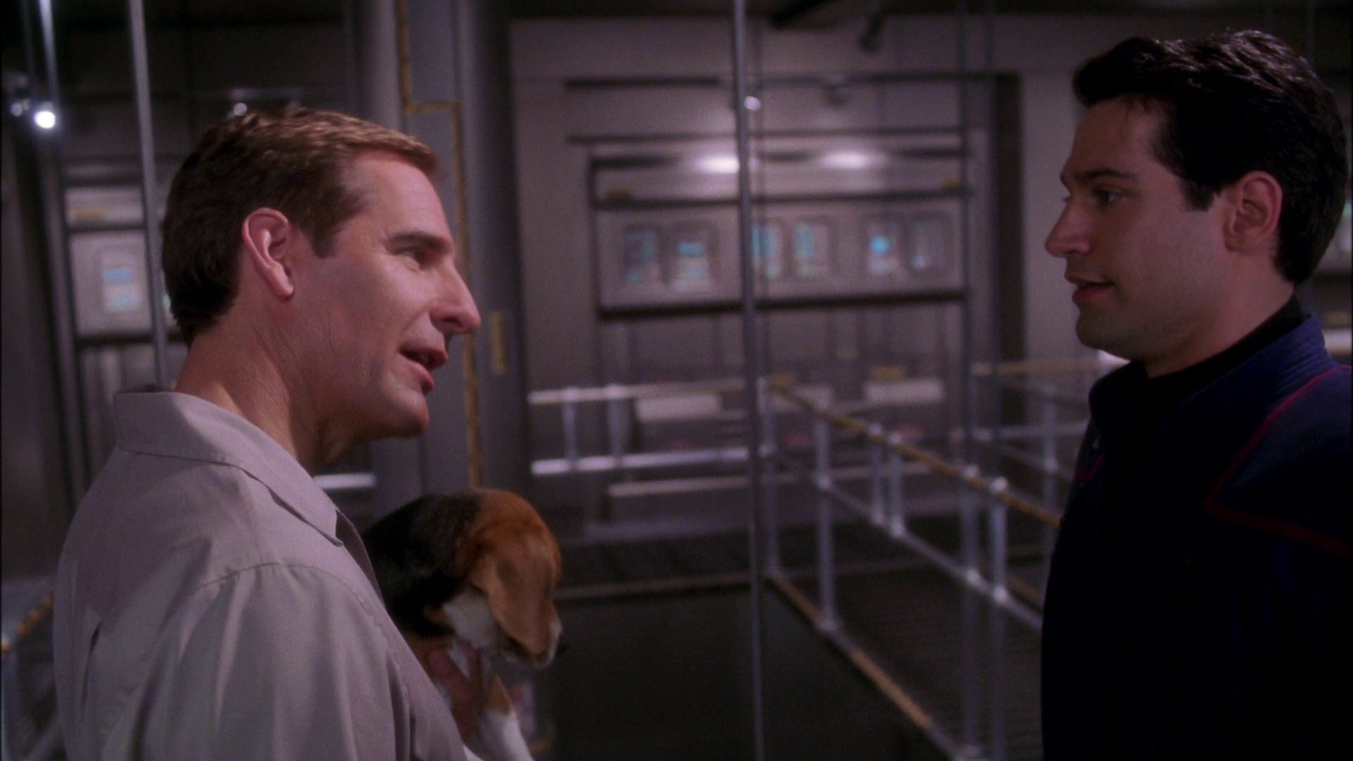 extant_StarTrek_ENT_1x25-TwoDaysAndTwoNights_0123.jpg