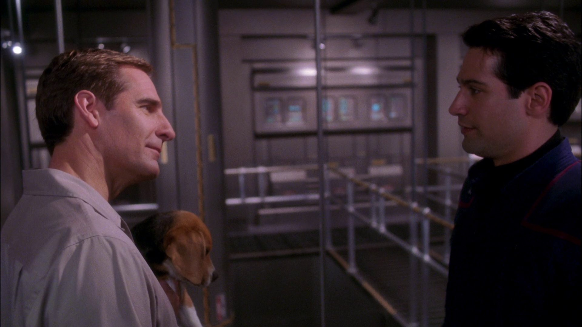 extant_StarTrek_ENT_1x25-TwoDaysAndTwoNights_0124.jpg