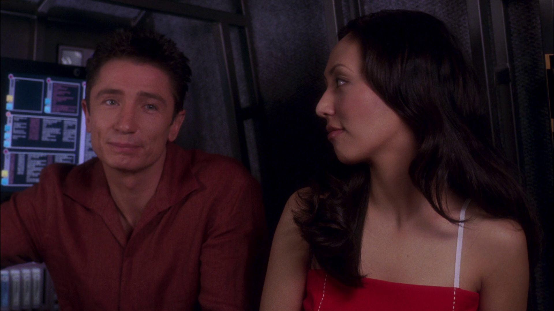 extant_StarTrek_ENT_1x25-TwoDaysAndTwoNights_0315.jpg
