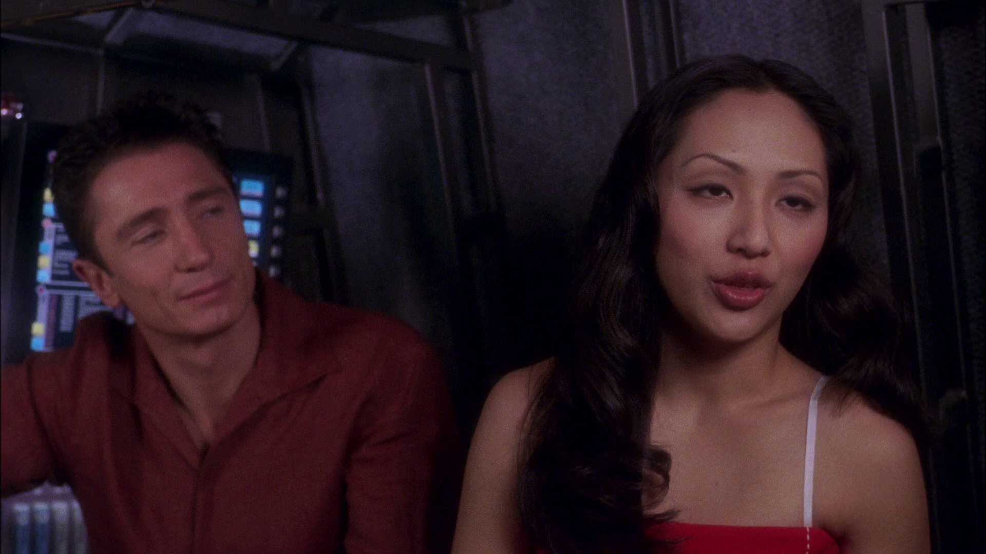 extant_StarTrek_ENT_1x25-TwoDaysAndTwoNights_0345.jpg