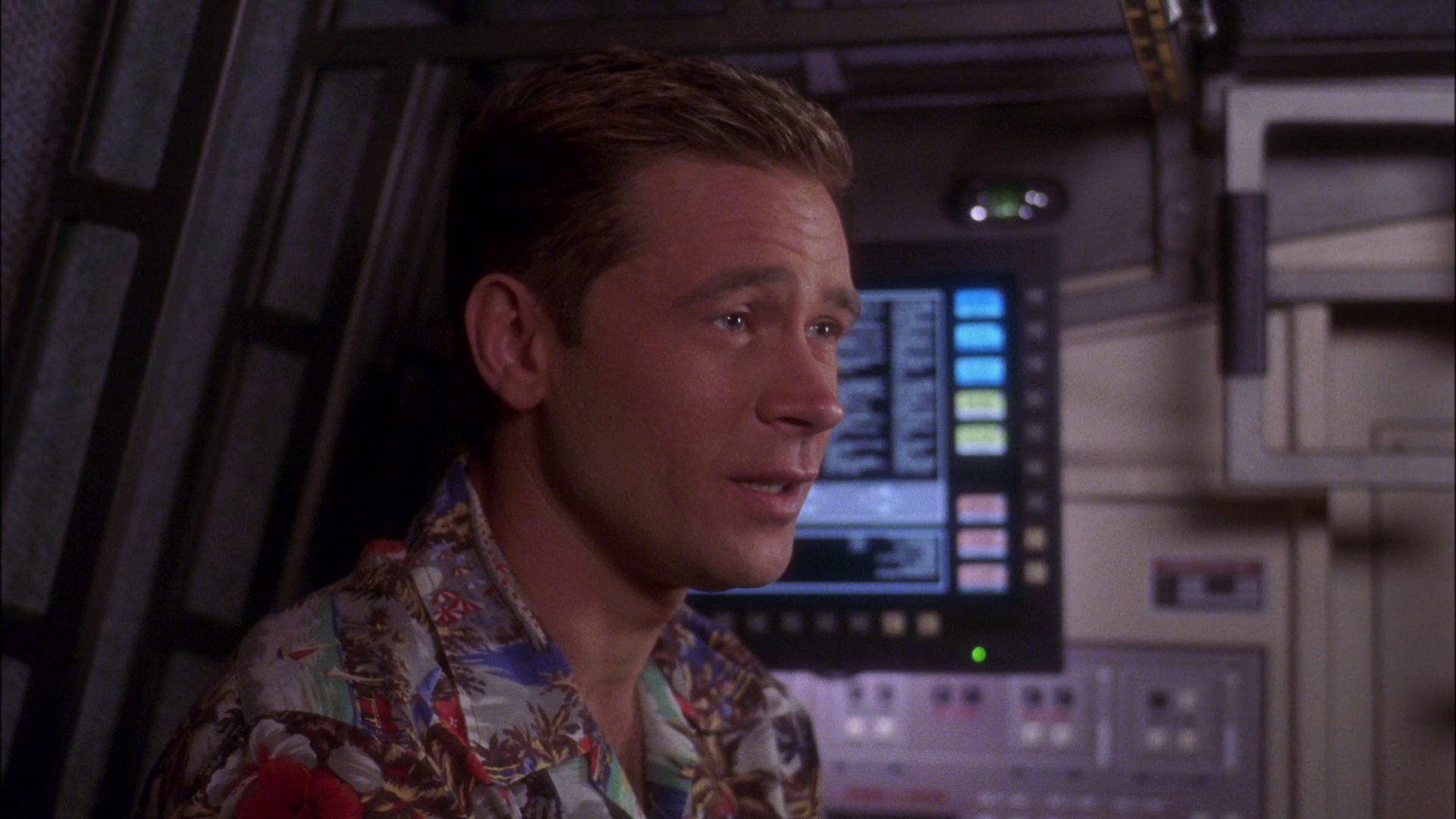 extant_StarTrek_ENT_1x25-TwoDaysAndTwoNights_0367.jpg