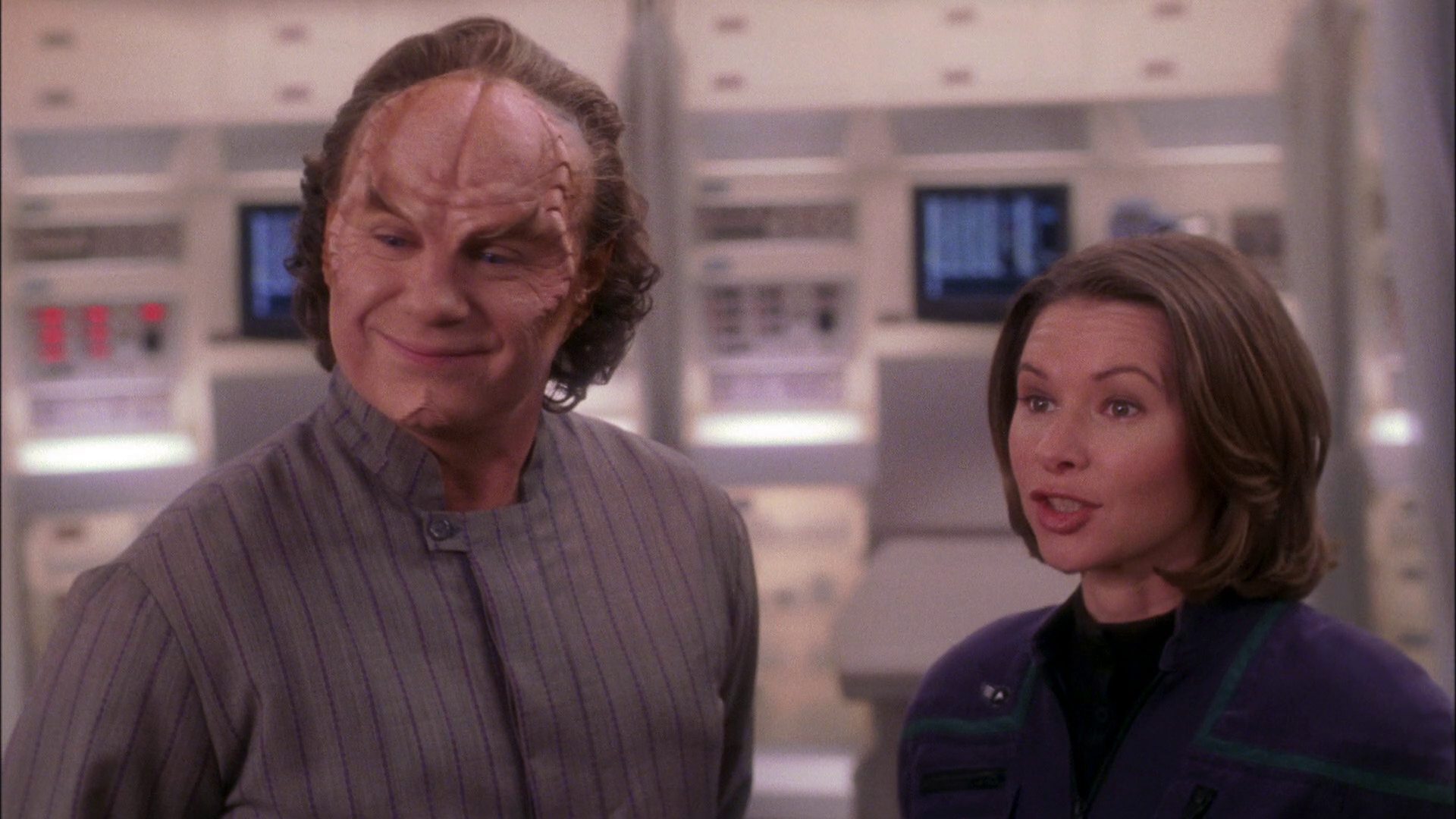extant_StarTrek_ENT_1x25-TwoDaysAndTwoNights_0420.jpg