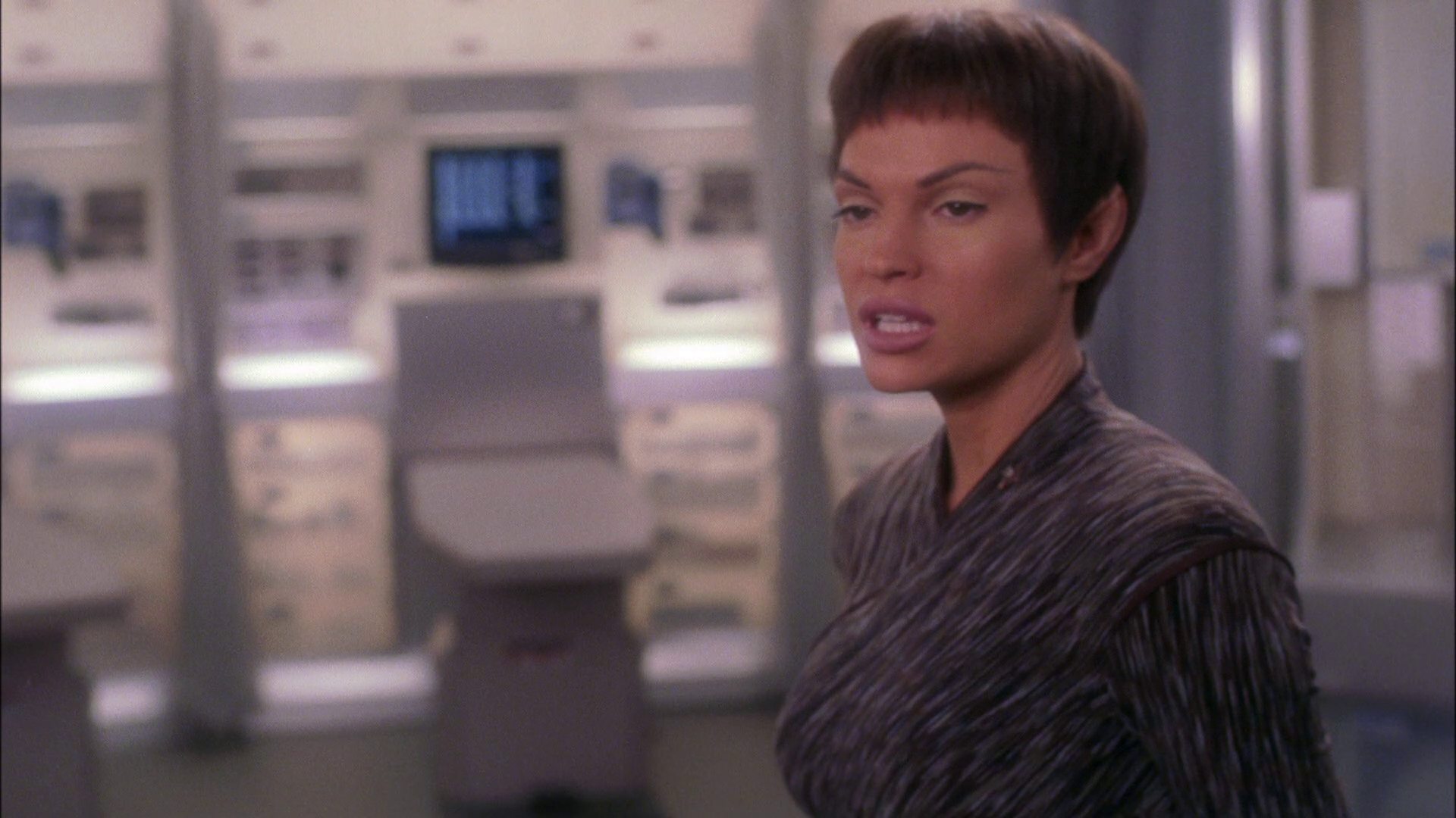 extant_StarTrek_ENT_1x25-TwoDaysAndTwoNights_0451.jpg