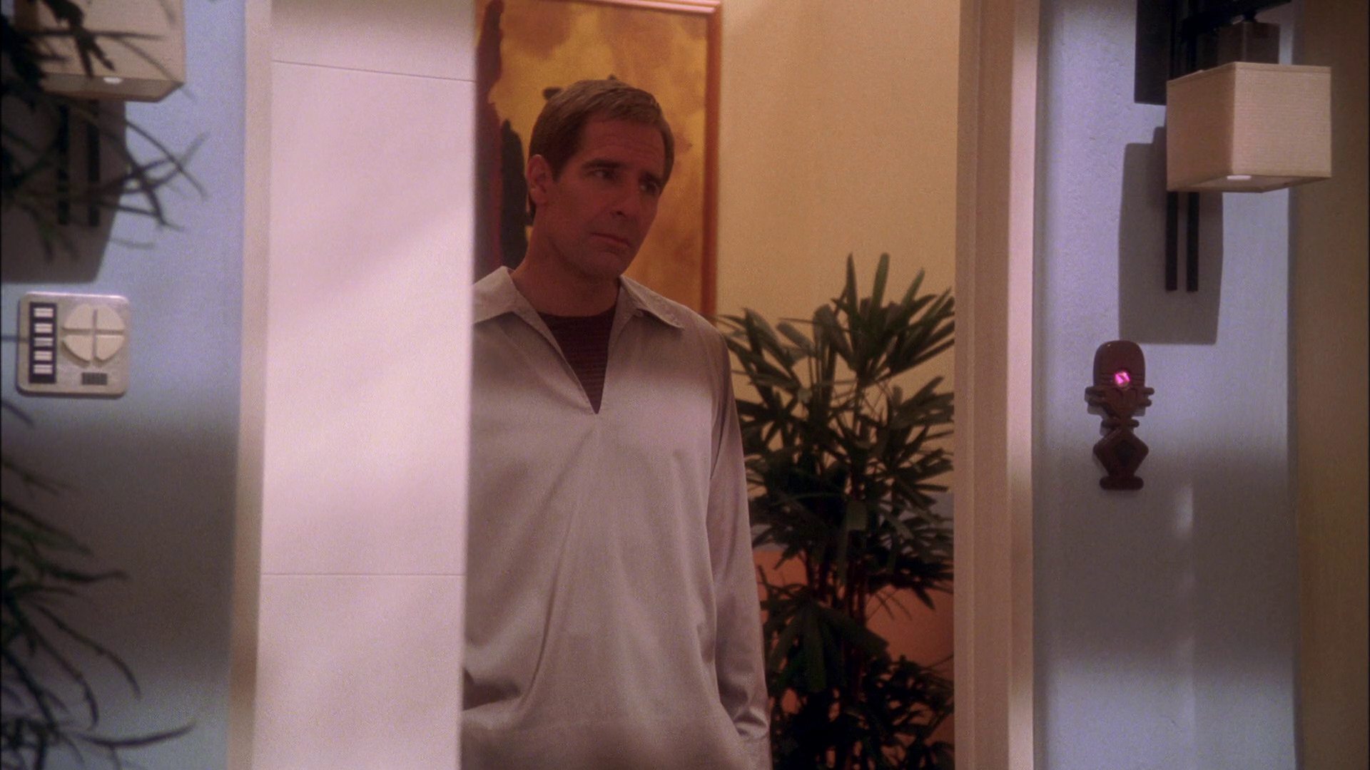 extant_StarTrek_ENT_1x25-TwoDaysAndTwoNights_0463.jpg