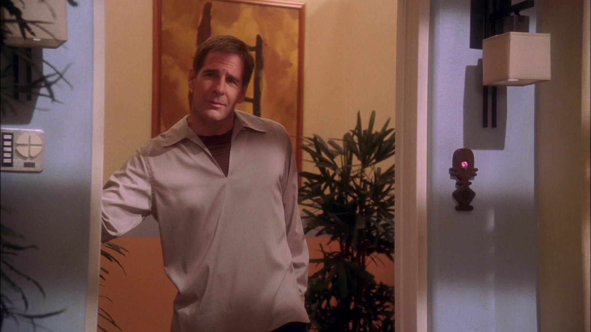 extant_StarTrek_ENT_1x25-TwoDaysAndTwoNights_0468.jpg