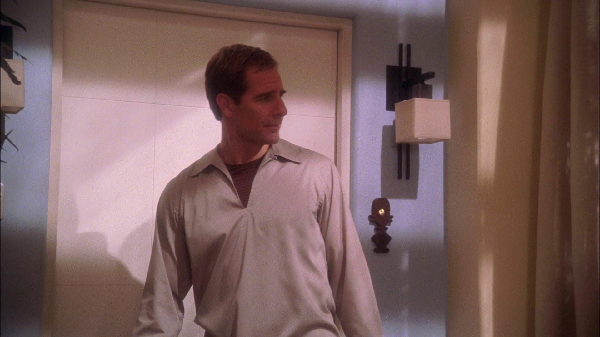 extant_StarTrek_ENT_1x25-TwoDaysAndTwoNights_0481.jpg