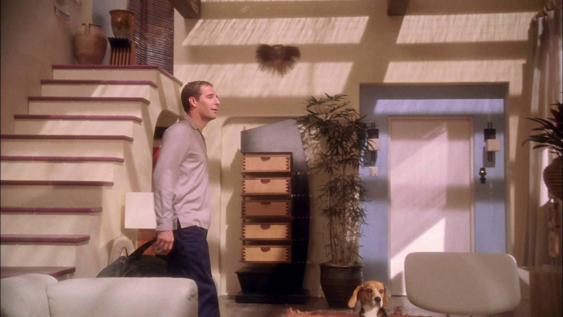 extant_StarTrek_ENT_1x25-TwoDaysAndTwoNights_0504.jpg