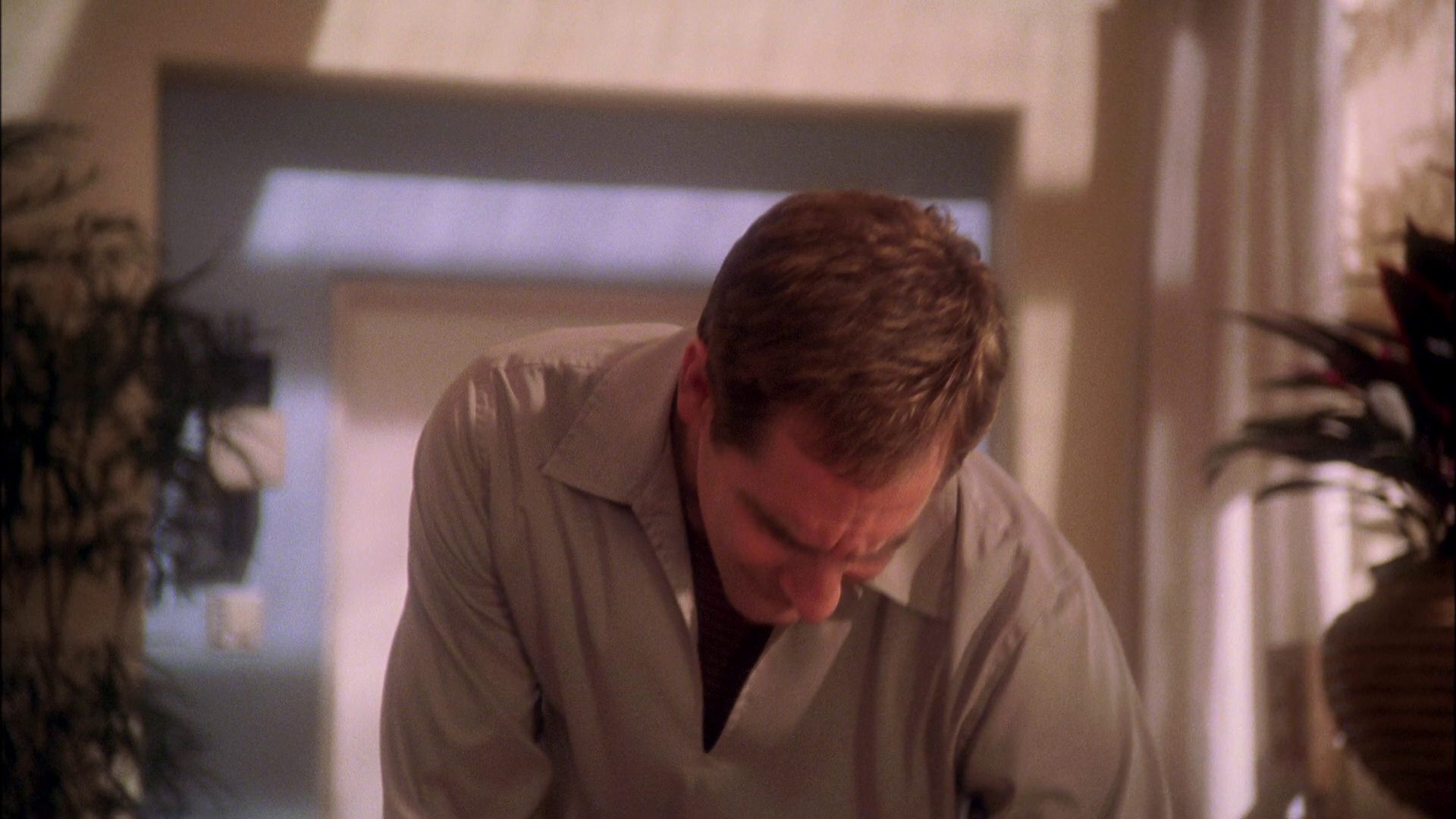 extant_StarTrek_ENT_1x25-TwoDaysAndTwoNights_0521.jpg