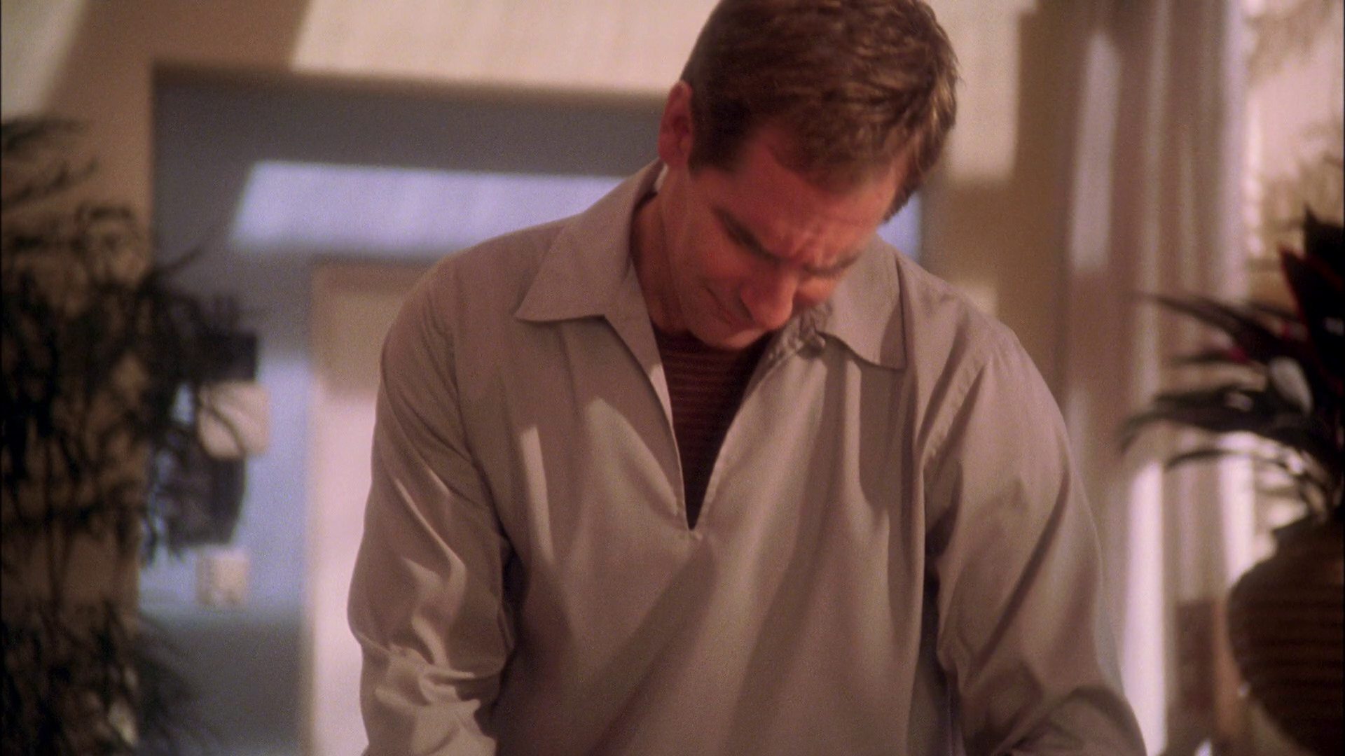 extant_StarTrek_ENT_1x25-TwoDaysAndTwoNights_0522.jpg