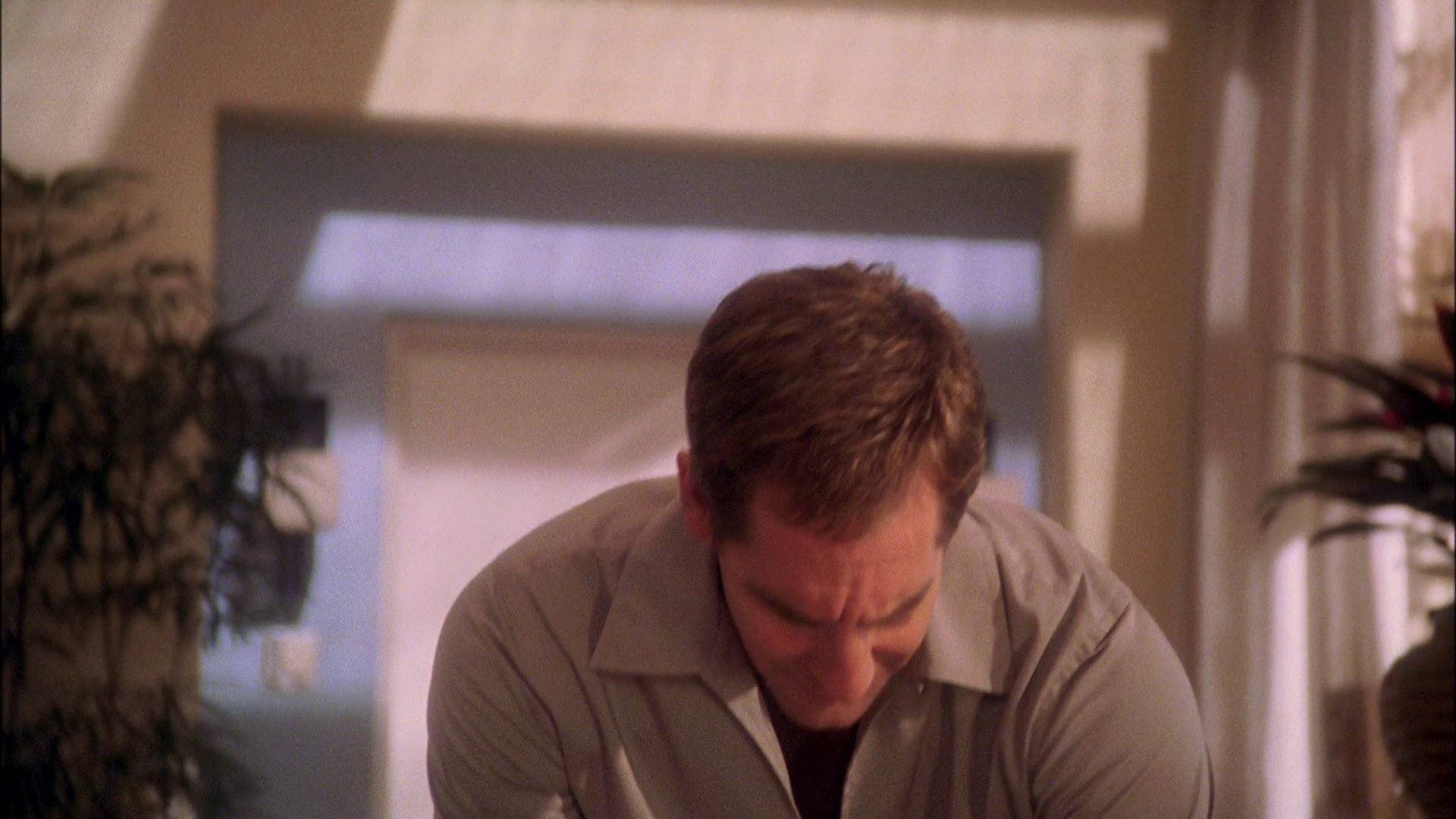 extant_StarTrek_ENT_1x25-TwoDaysAndTwoNights_0534.jpg