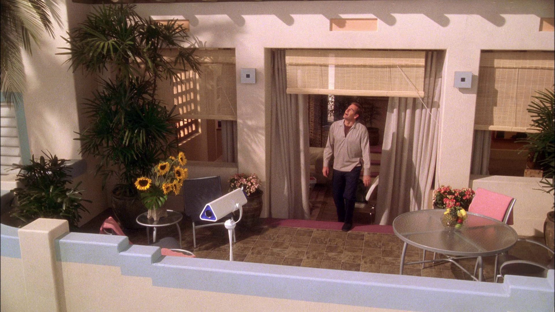 extant_StarTrek_ENT_1x25-TwoDaysAndTwoNights_0556.jpg