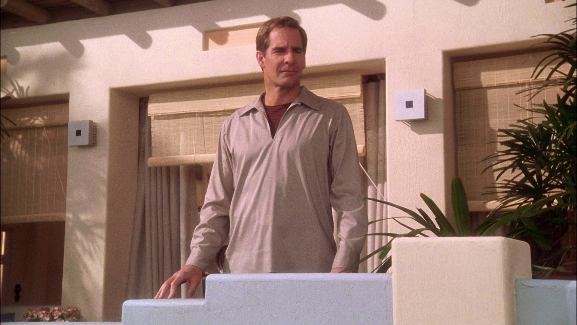 extant_StarTrek_ENT_1x25-TwoDaysAndTwoNights_0584.jpg