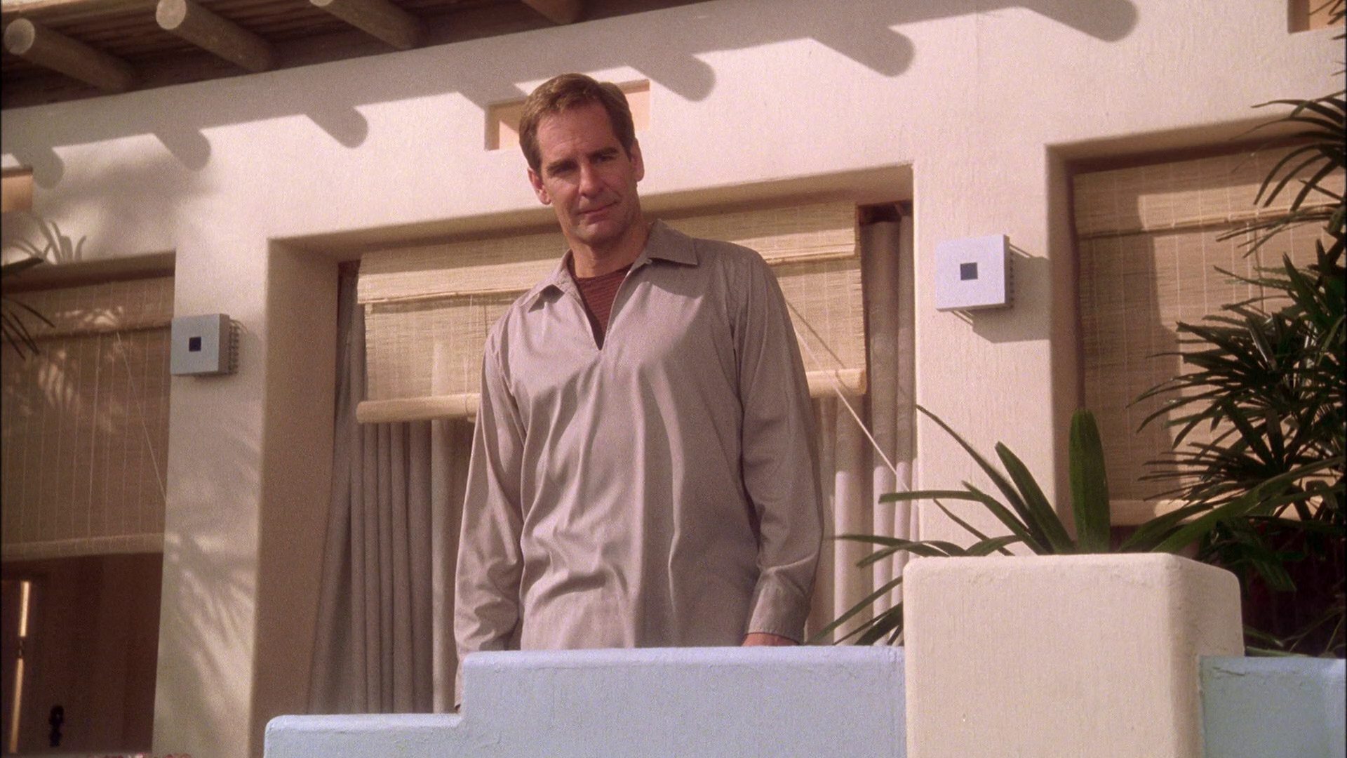extant_StarTrek_ENT_1x25-TwoDaysAndTwoNights_0621.jpg