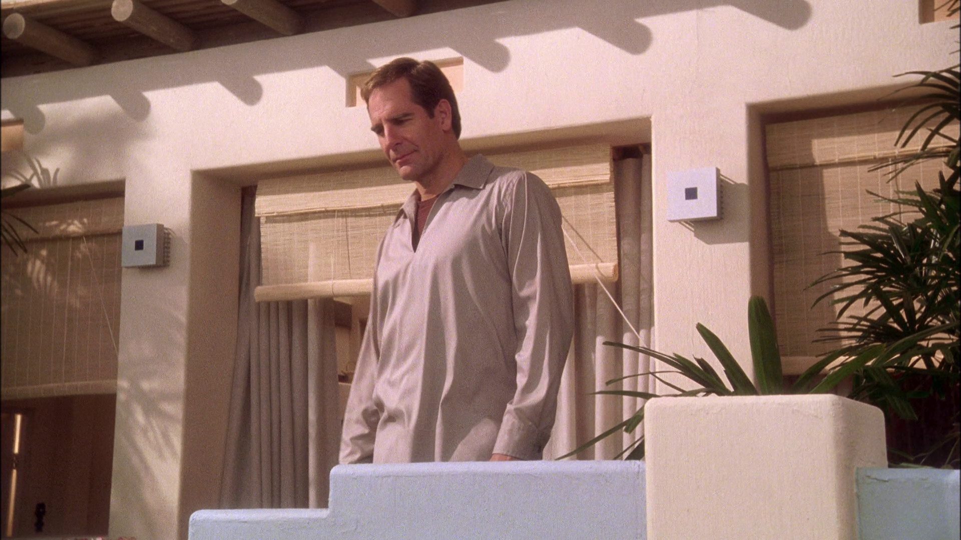 extant_StarTrek_ENT_1x25-TwoDaysAndTwoNights_0623.jpg