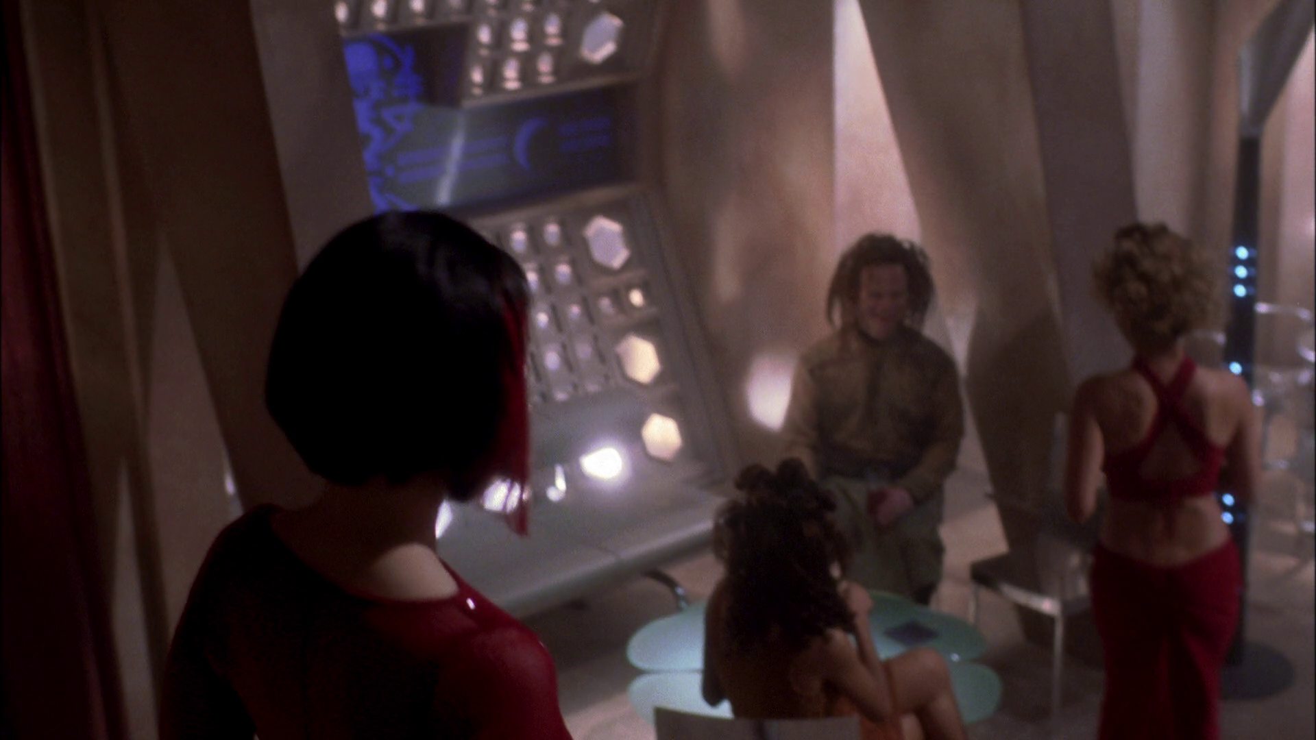 extant_StarTrek_ENT_1x25-TwoDaysAndTwoNights_0629.jpg