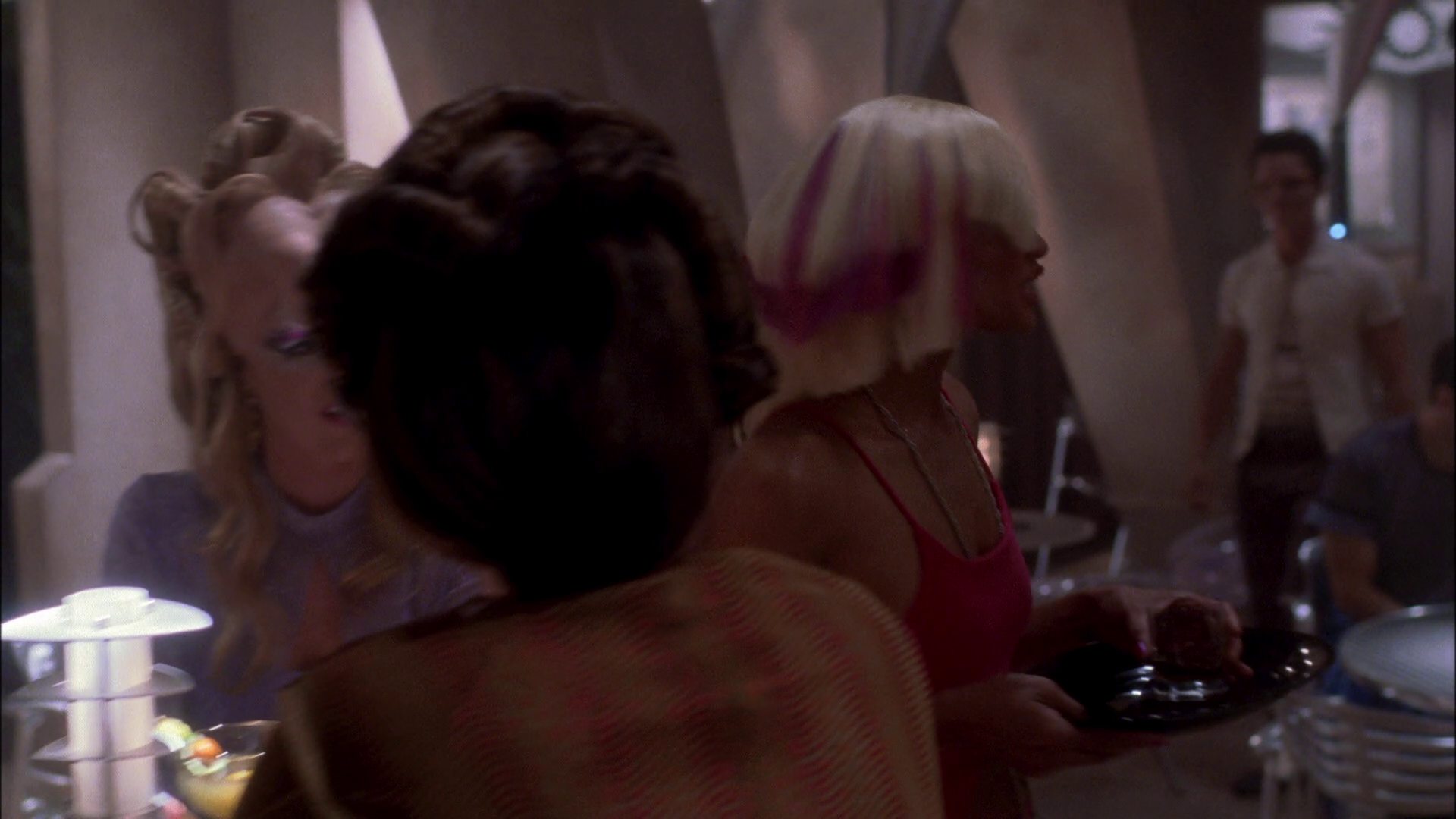 extant_StarTrek_ENT_1x25-TwoDaysAndTwoNights_0638.jpg
