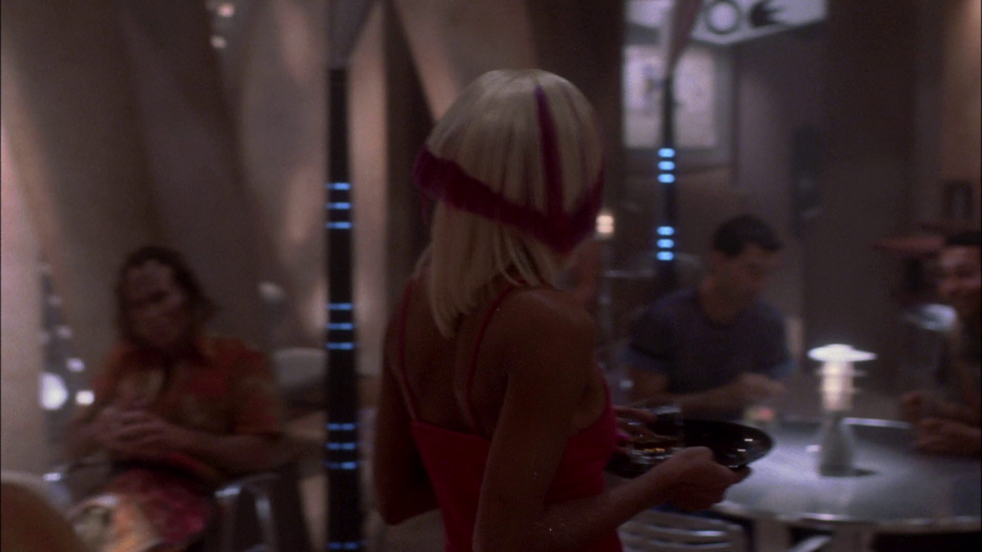 extant_StarTrek_ENT_1x25-TwoDaysAndTwoNights_0639.jpg
