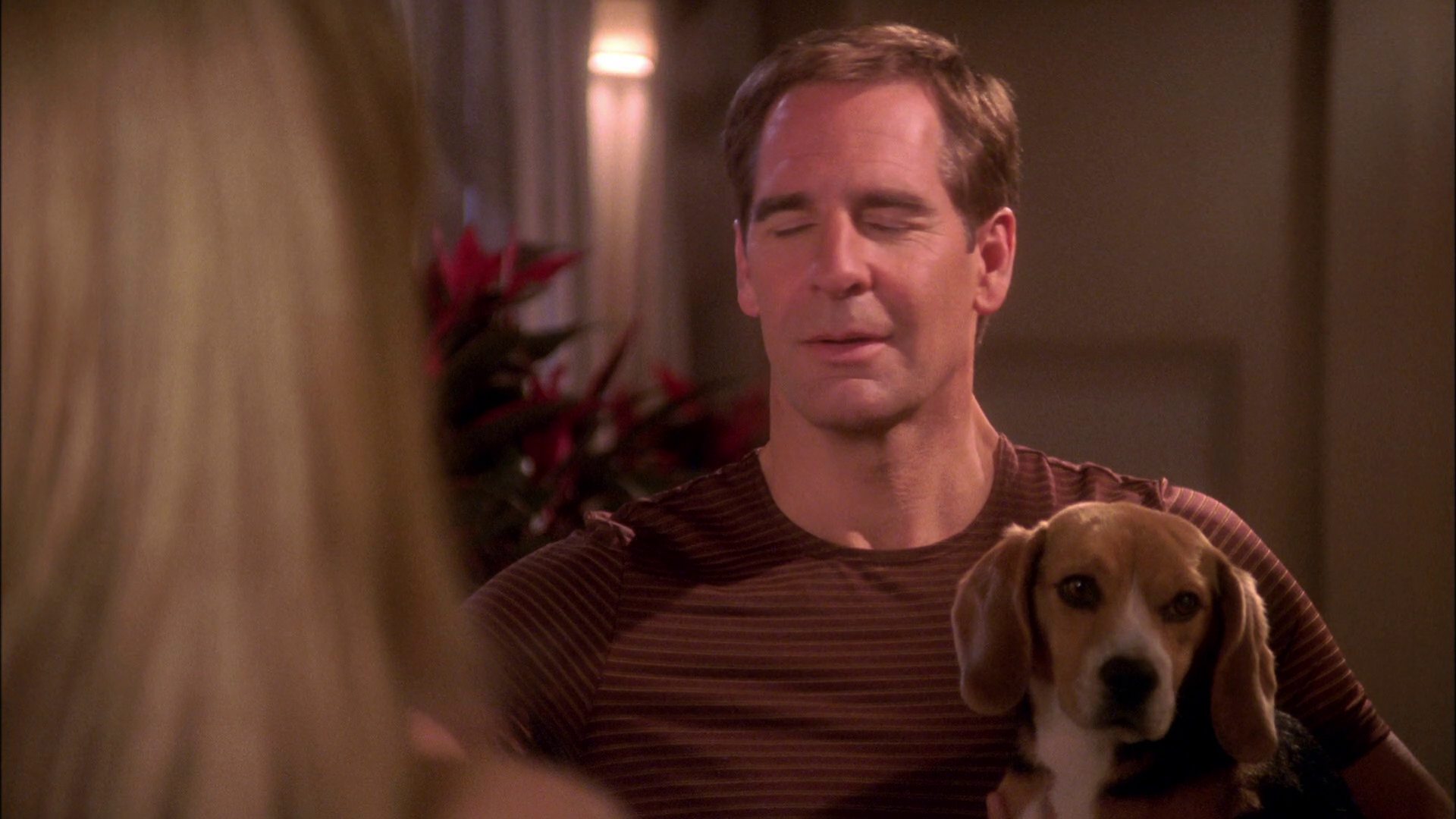extant_StarTrek_ENT_1x25-TwoDaysAndTwoNights_0813.jpg