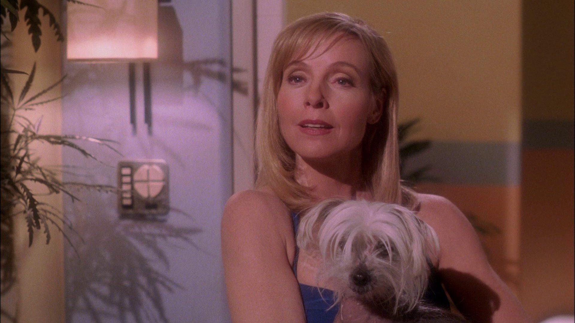 extant_StarTrek_ENT_1x25-TwoDaysAndTwoNights_0946.jpg