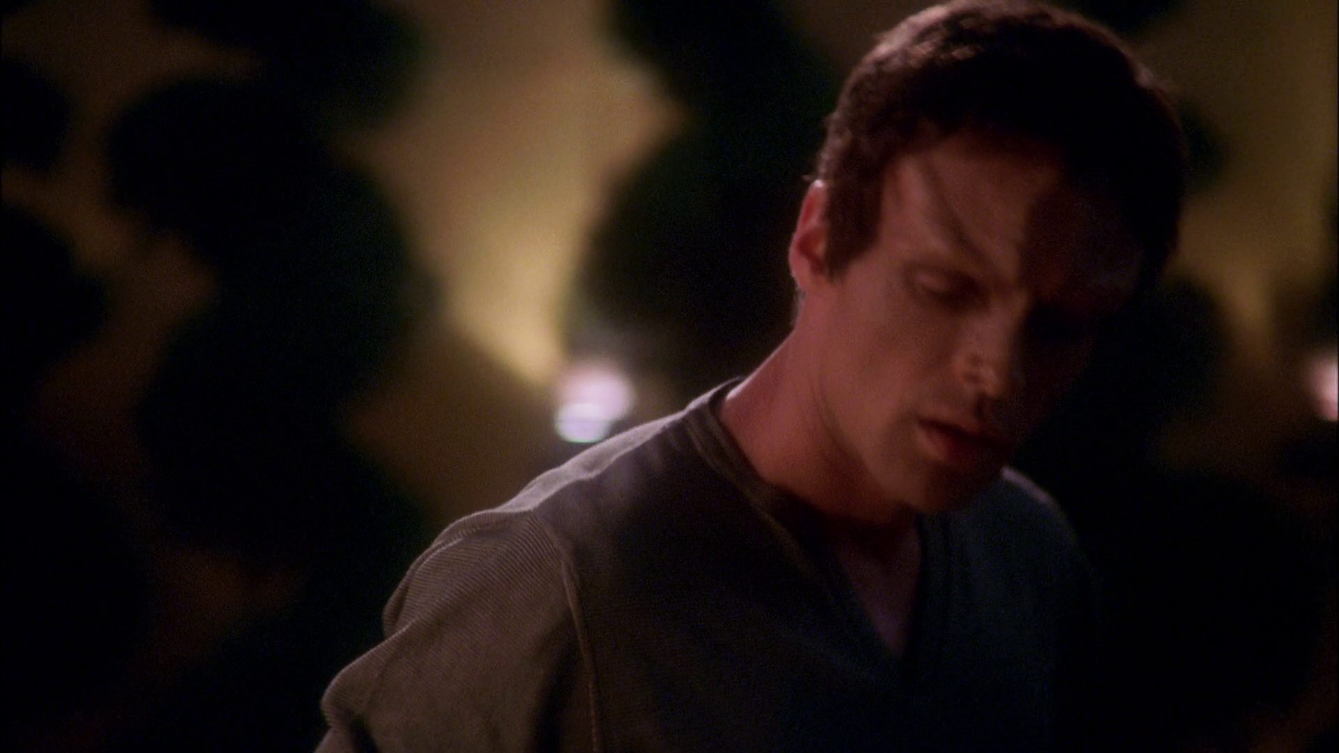 extant_StarTrek_ENT_1x25-TwoDaysAndTwoNights_1146.jpg