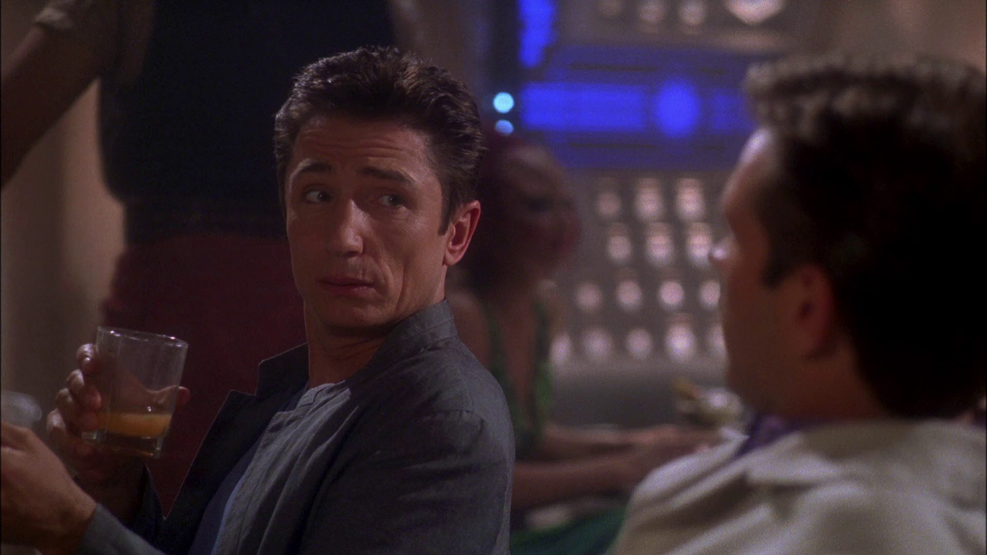 extant_StarTrek_ENT_1x25-TwoDaysAndTwoNights_1256.jpg