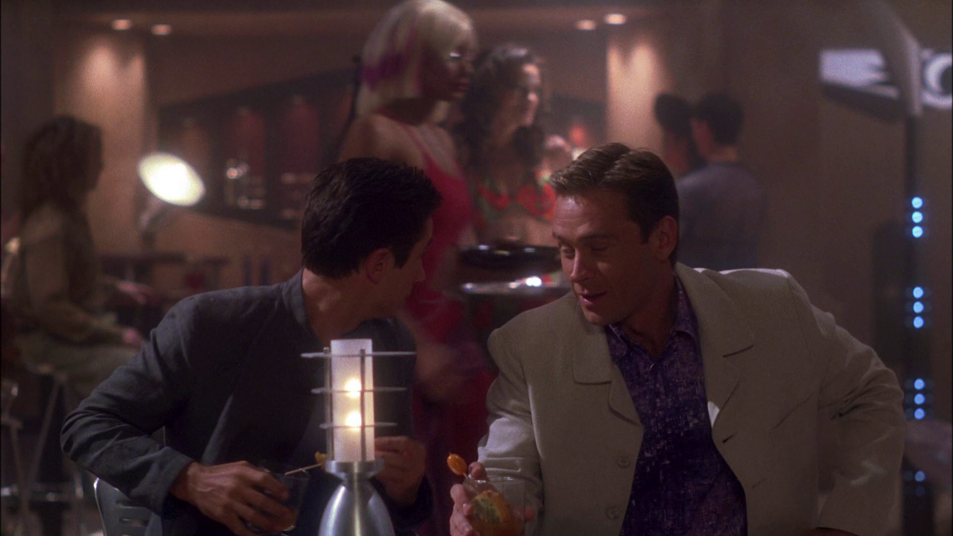 extant_StarTrek_ENT_1x25-TwoDaysAndTwoNights_1282.jpg
