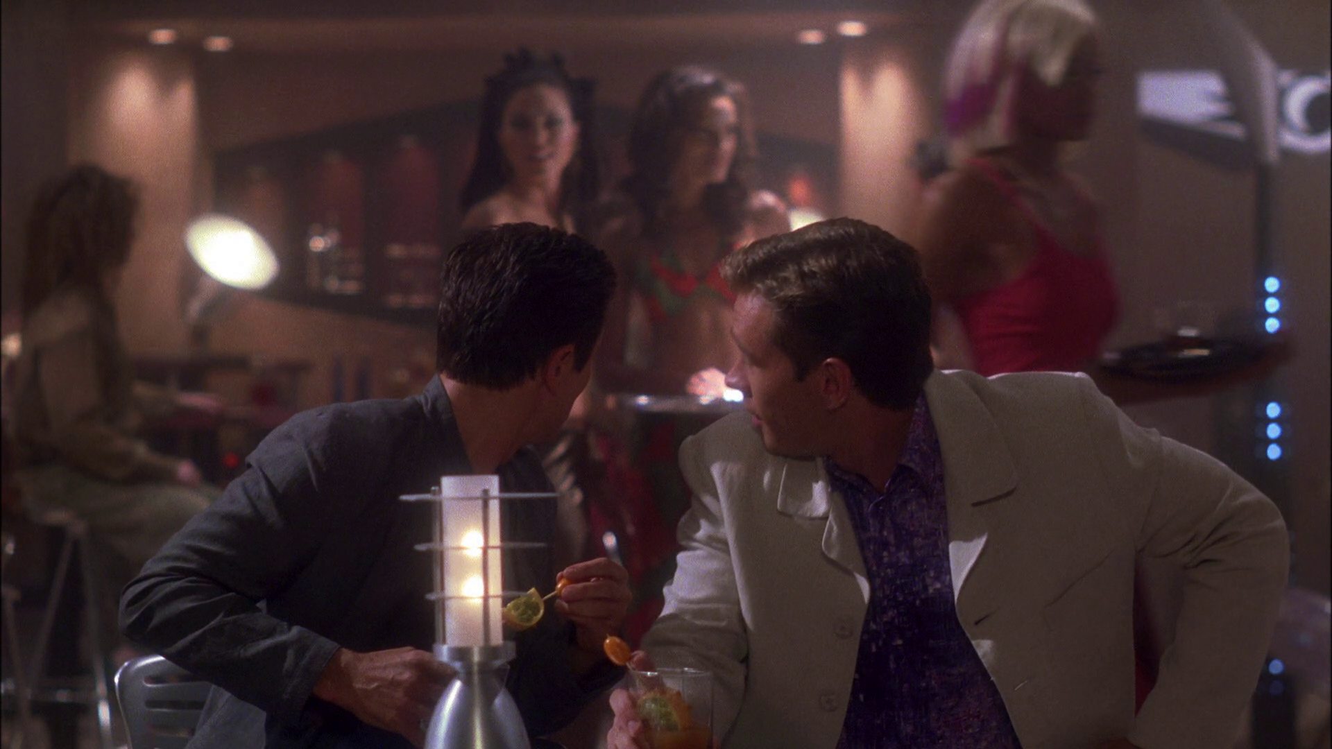 extant_StarTrek_ENT_1x25-TwoDaysAndTwoNights_1283.jpg