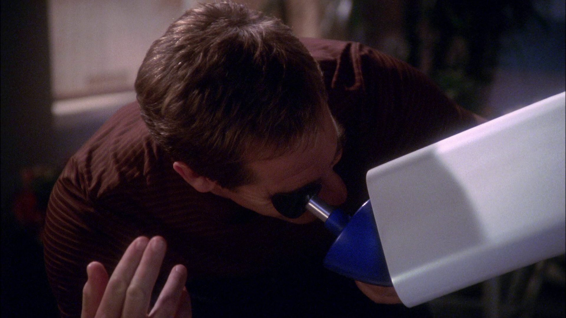 extant_StarTrek_ENT_1x25-TwoDaysAndTwoNights_1469.jpg