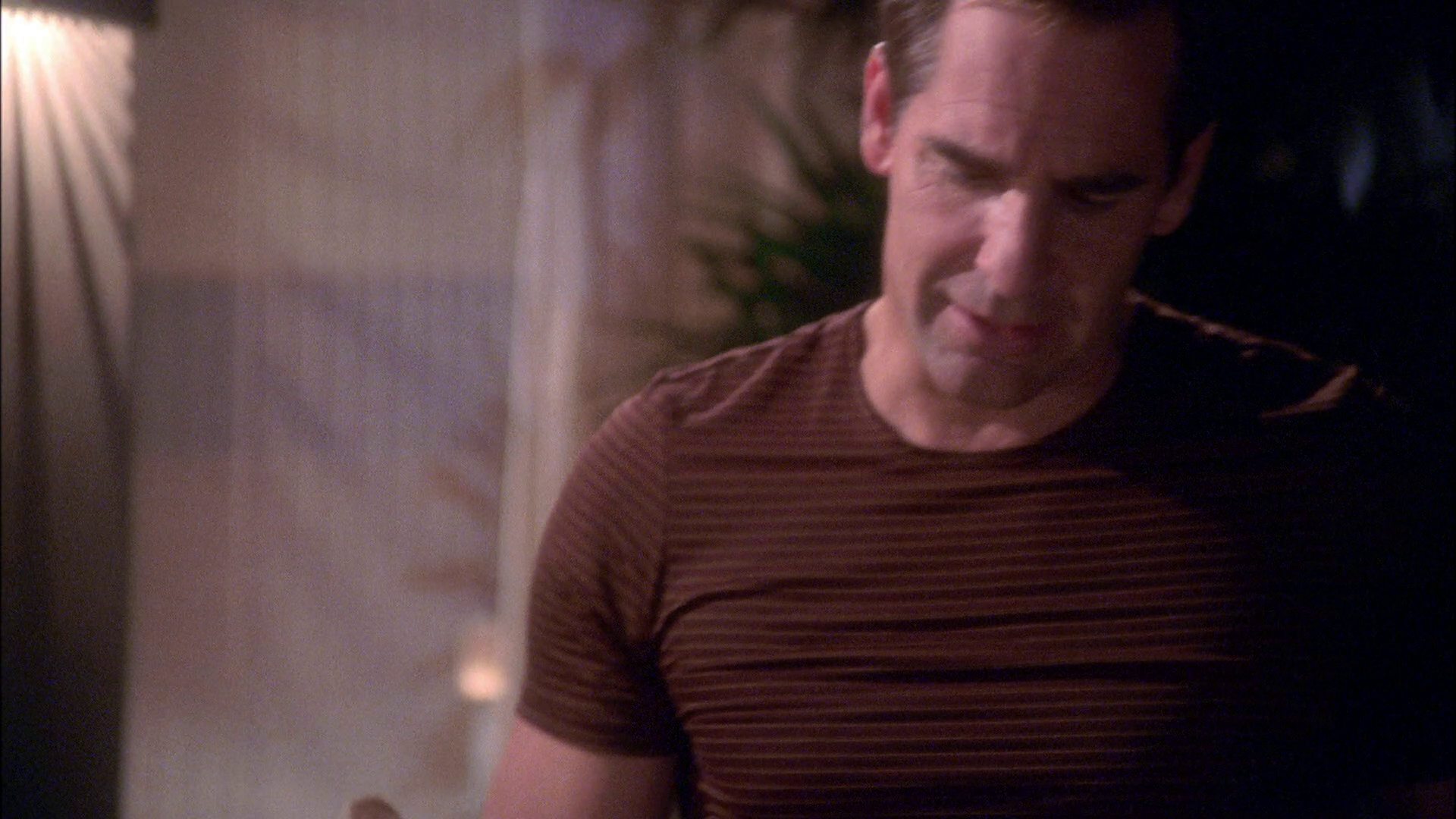extant_StarTrek_ENT_1x25-TwoDaysAndTwoNights_1474.jpg