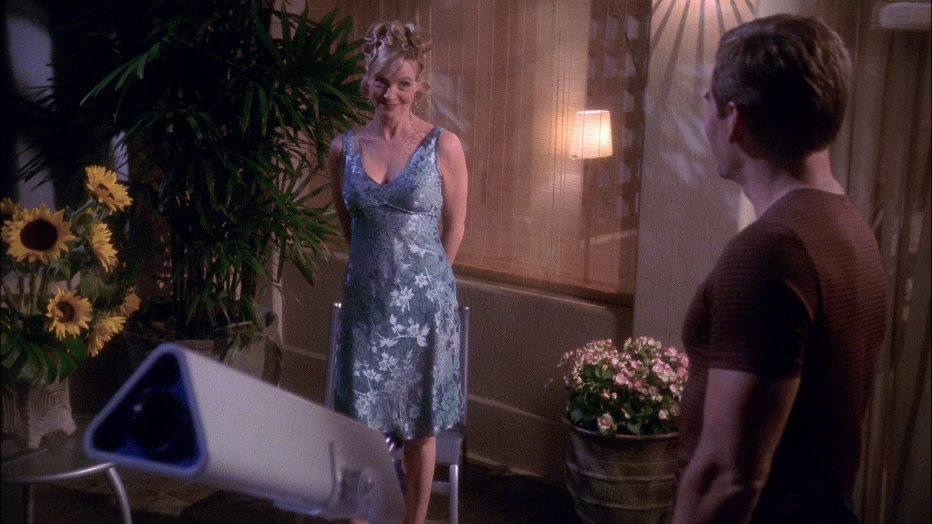 extant_StarTrek_ENT_1x25-TwoDaysAndTwoNights_1539.jpg
