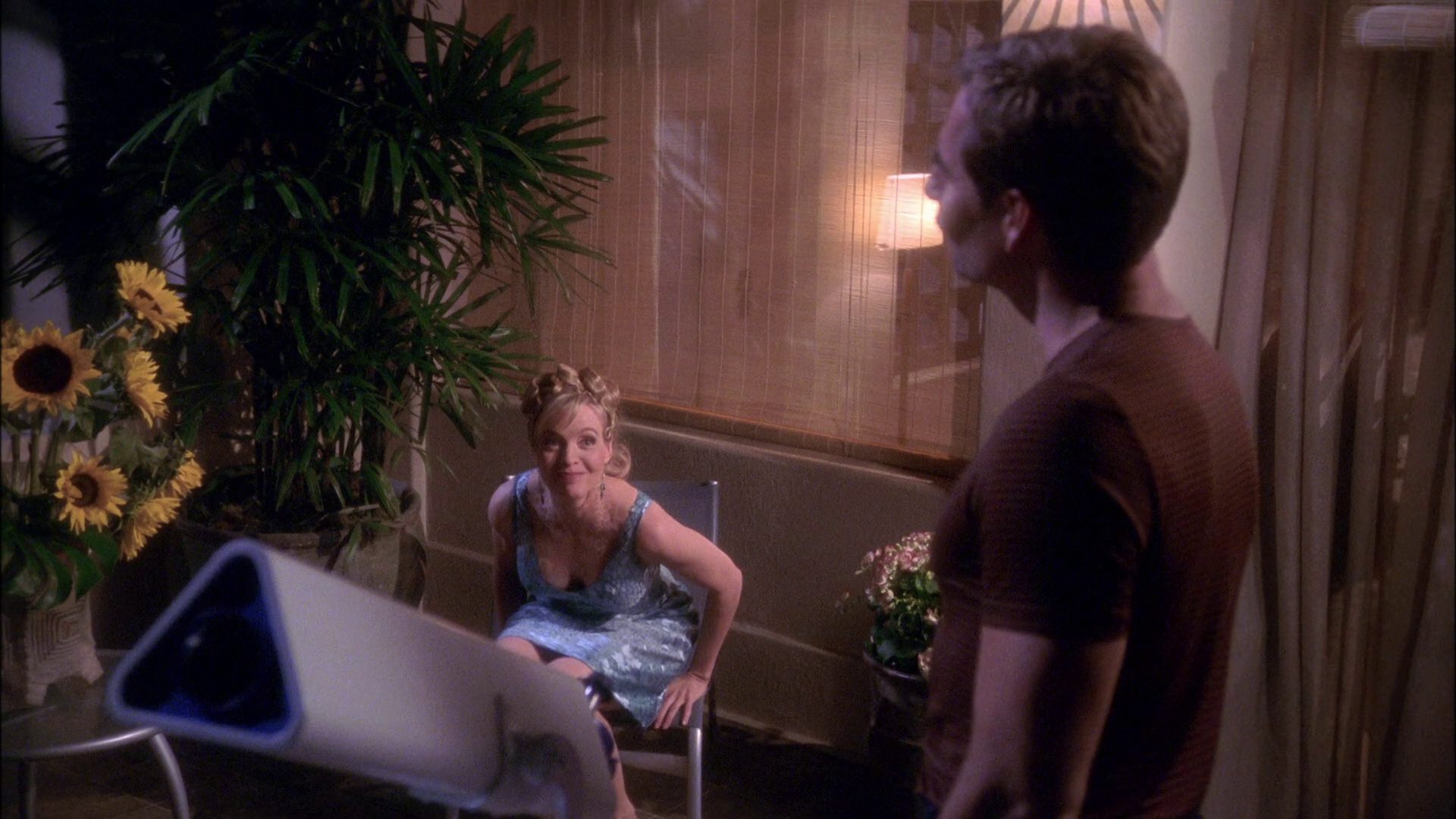 extant_StarTrek_ENT_1x25-TwoDaysAndTwoNights_1541.jpg