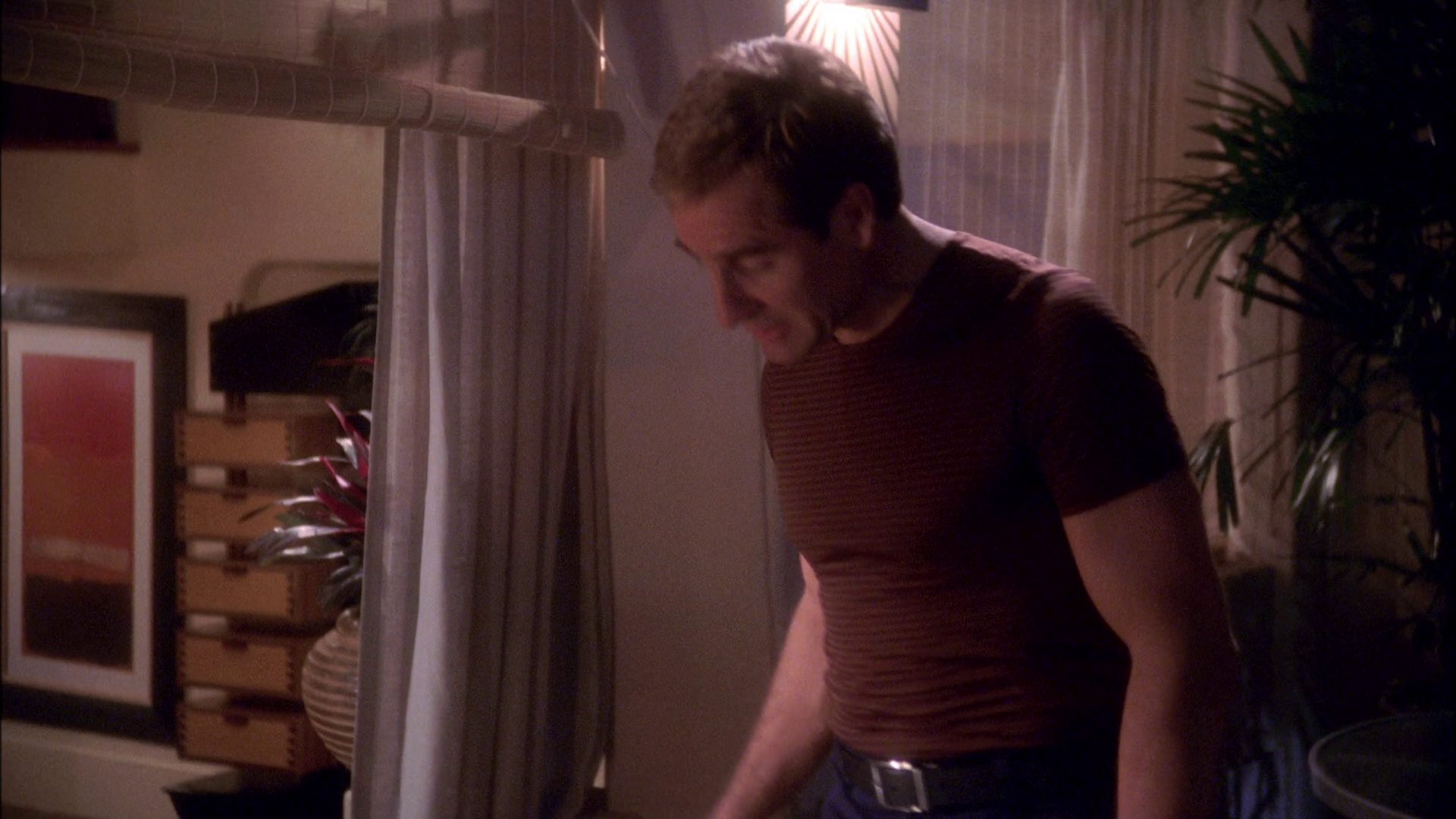 extant_StarTrek_ENT_1x25-TwoDaysAndTwoNights_1549.jpg