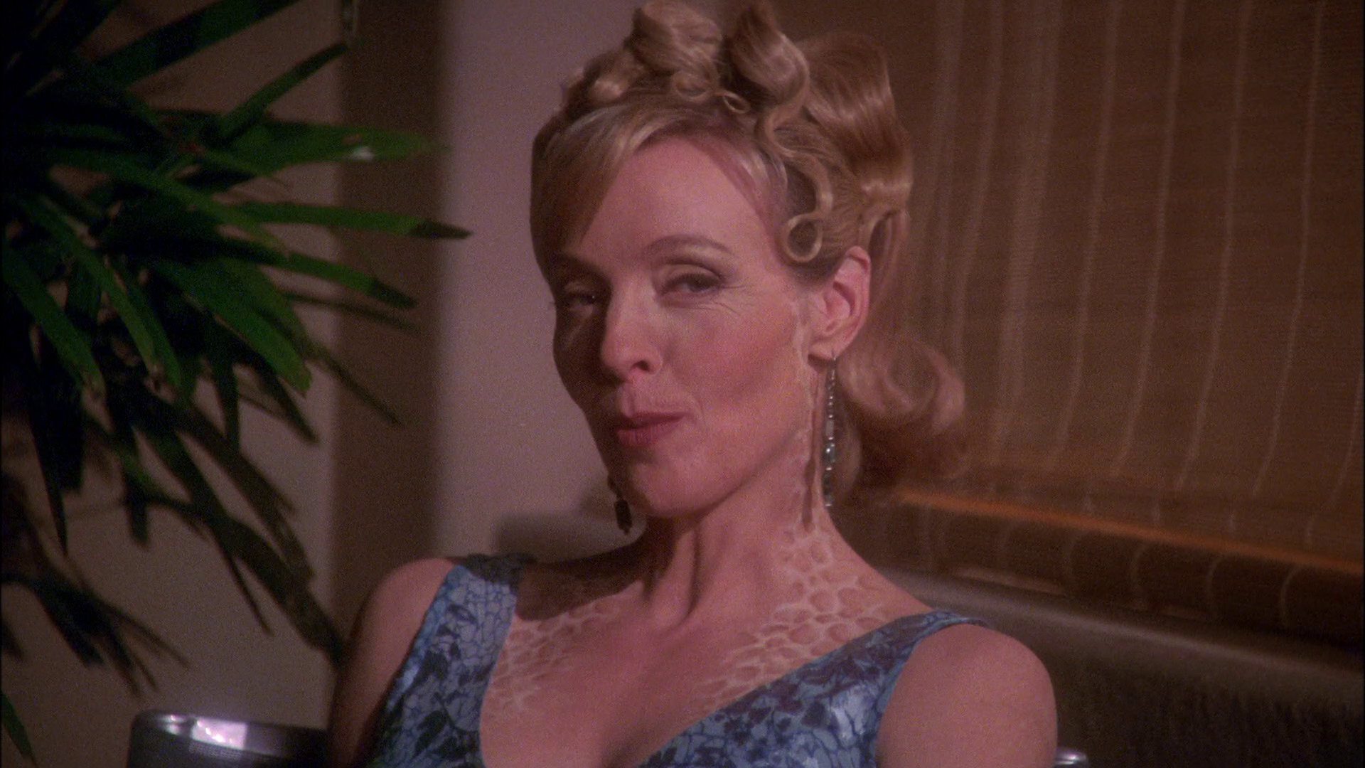 extant_StarTrek_ENT_1x25-TwoDaysAndTwoNights_1578.jpg