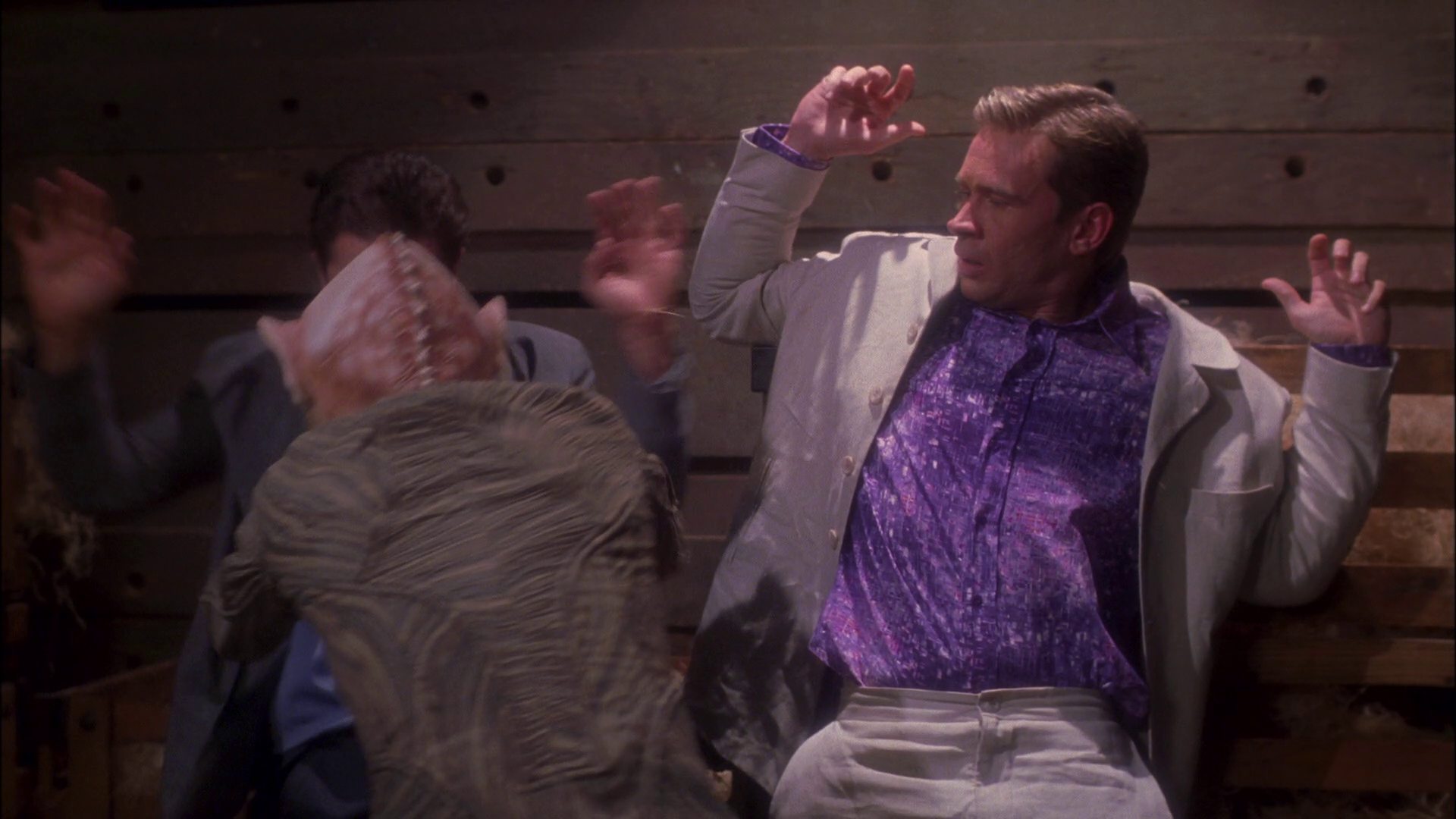 extant_StarTrek_ENT_1x25-TwoDaysAndTwoNights_1758.jpg