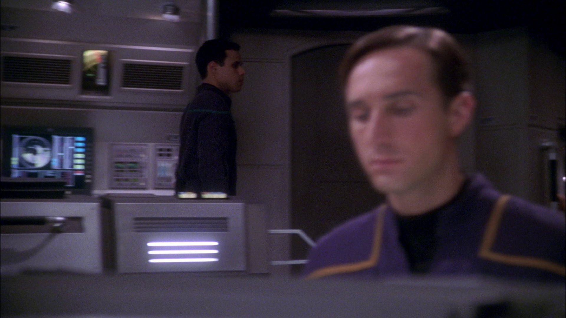 extant_StarTrek_ENT_1x25-TwoDaysAndTwoNights_1800.jpg