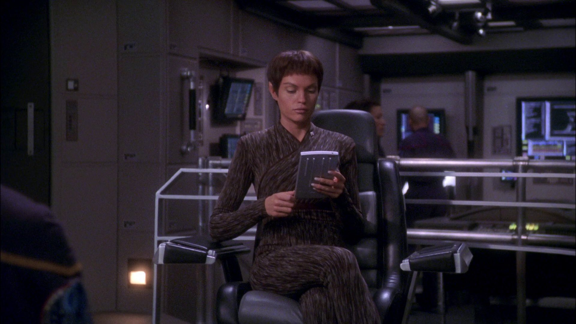 extant_StarTrek_ENT_1x25-TwoDaysAndTwoNights_1804.jpg