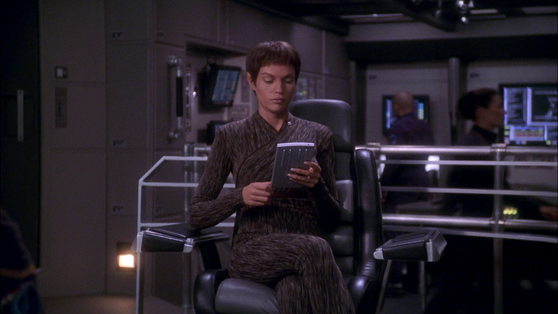 extant_StarTrek_ENT_1x25-TwoDaysAndTwoNights_1805.jpg