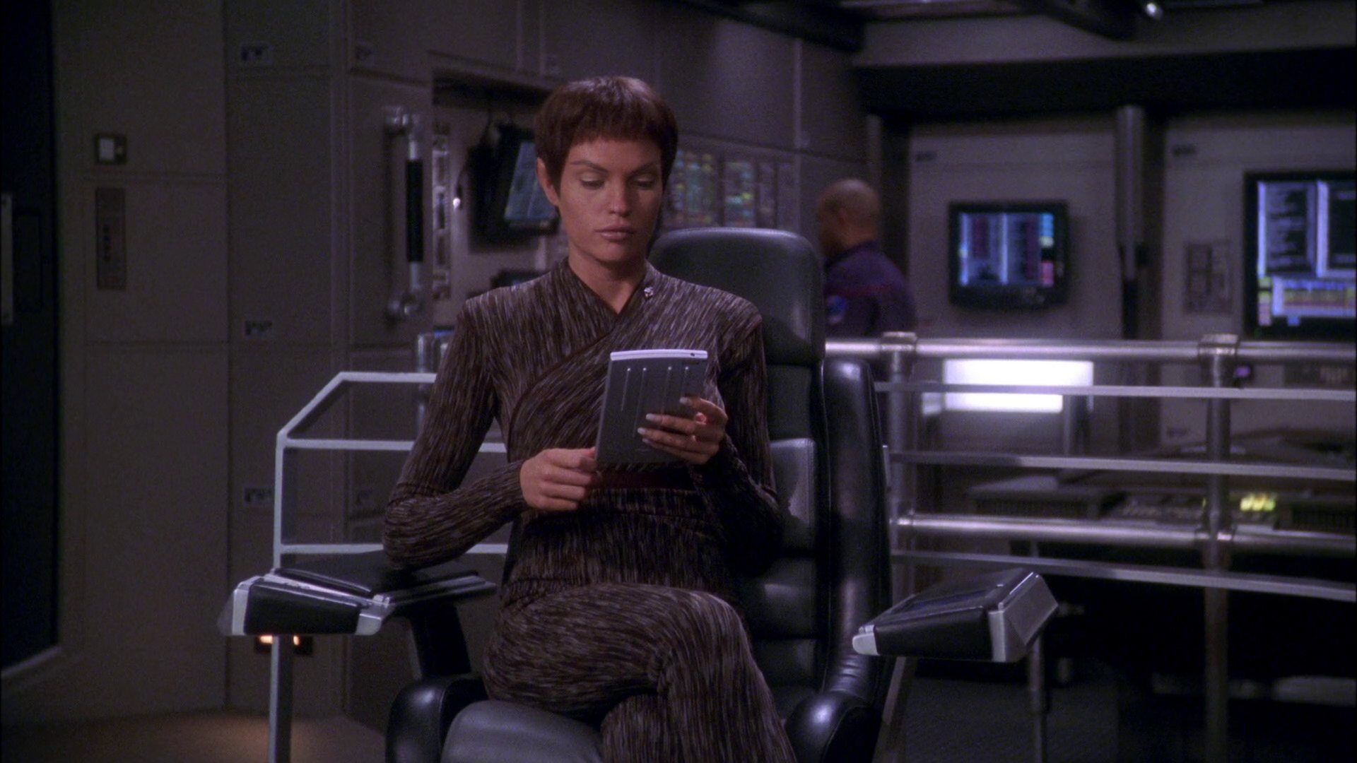 extant_StarTrek_ENT_1x25-TwoDaysAndTwoNights_1808.jpg