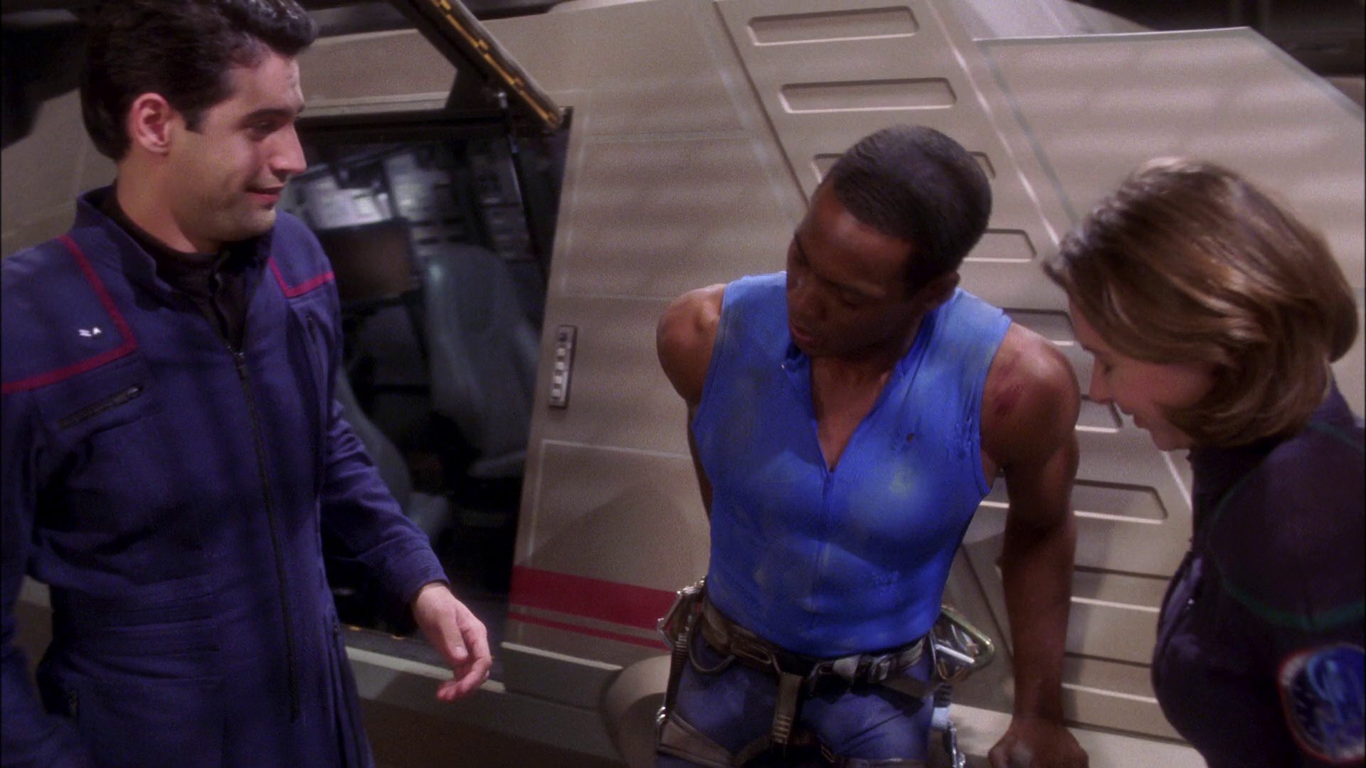 extant_StarTrek_ENT_1x25-TwoDaysAndTwoNights_1851.jpg