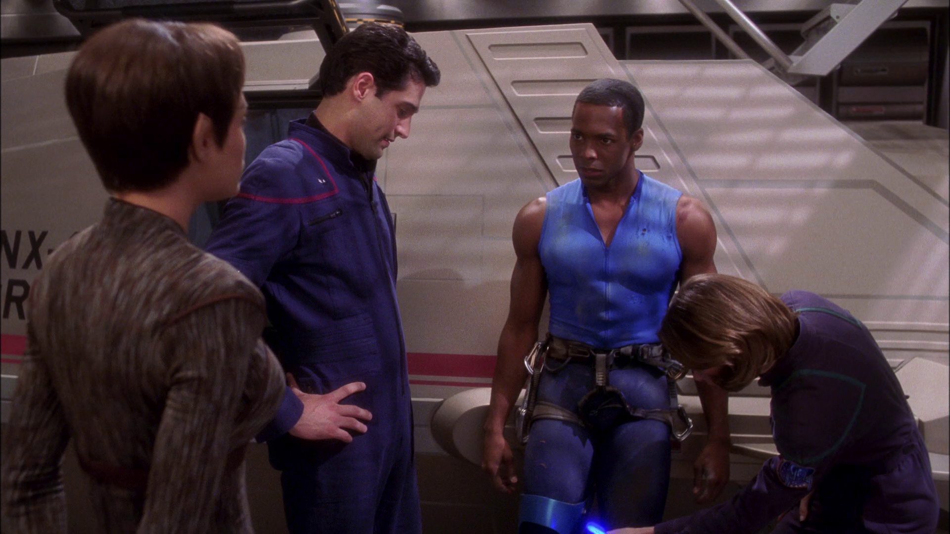 extant_StarTrek_ENT_1x25-TwoDaysAndTwoNights_1862.jpg