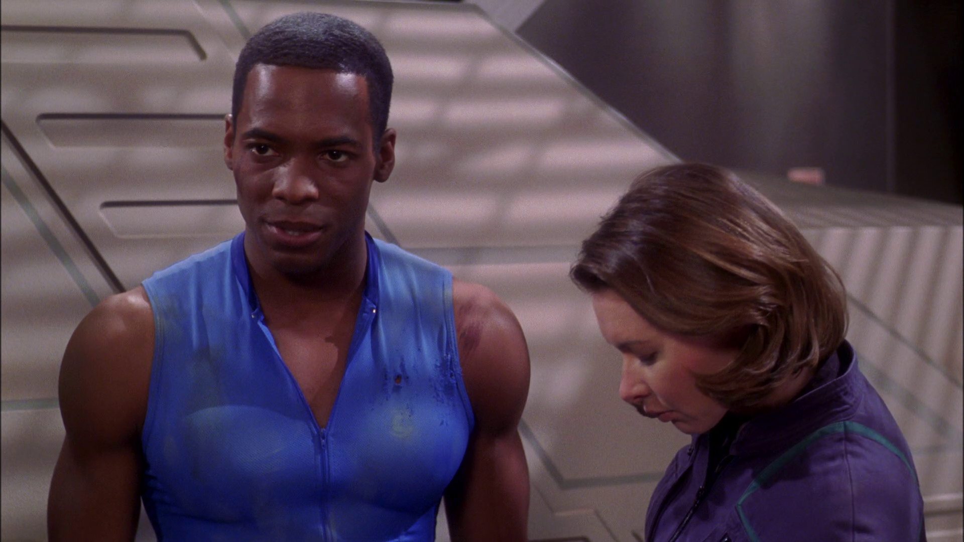 extant_StarTrek_ENT_1x25-TwoDaysAndTwoNights_1868.jpg