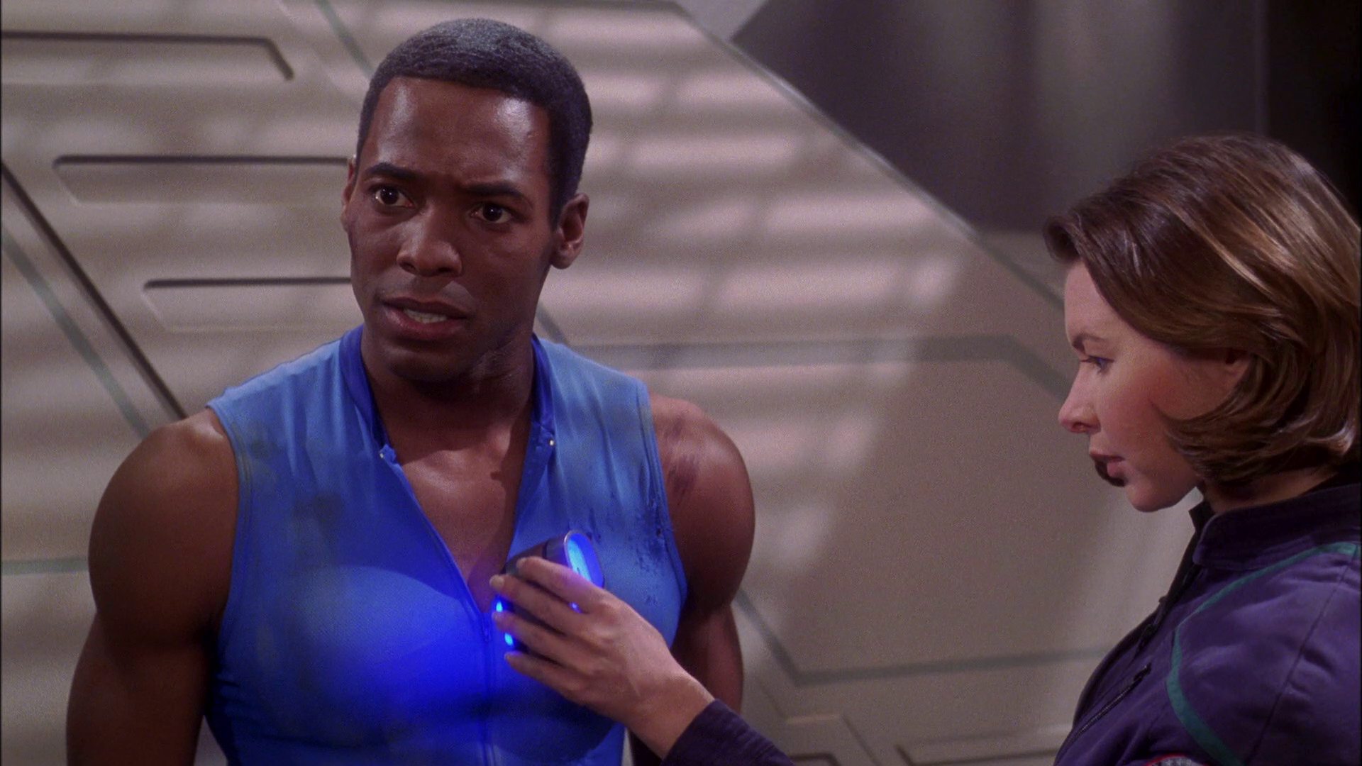 extant_StarTrek_ENT_1x25-TwoDaysAndTwoNights_1875.jpg